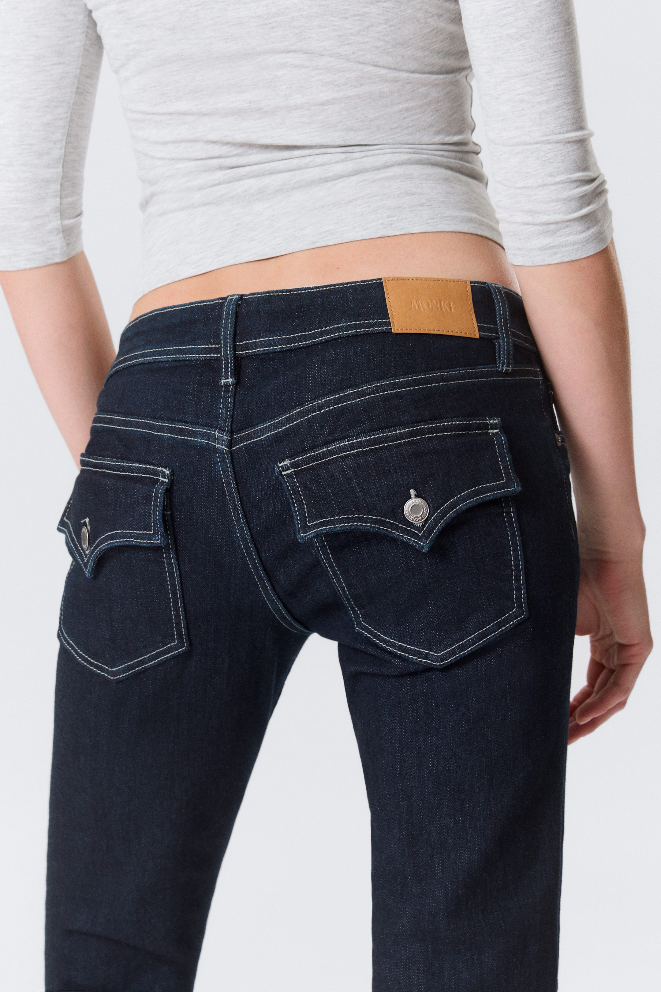 Blue Rinse - Dark Blue - Low Rise Slim Flared Leg Jeans - 4