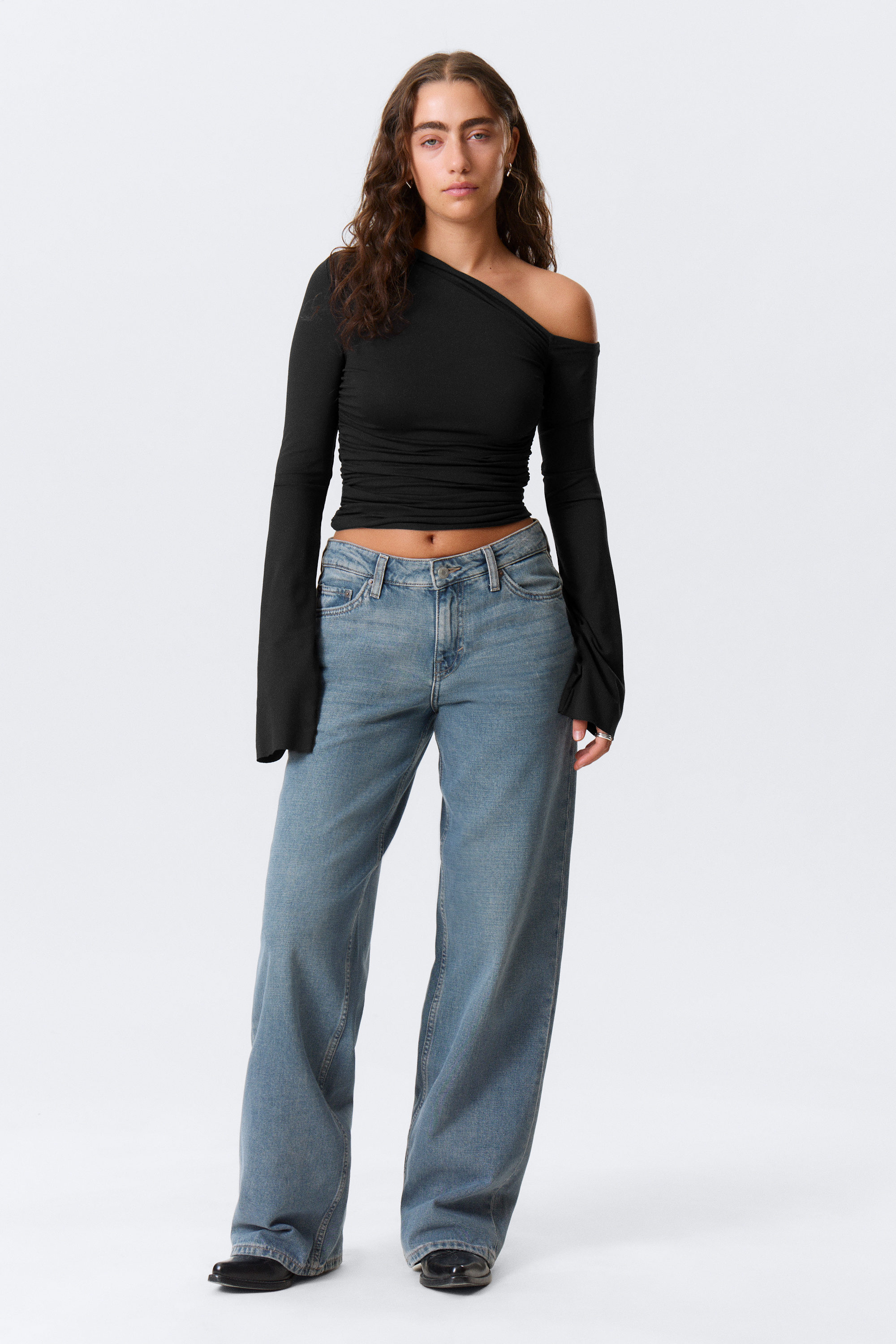 Blue One - Medium Blue - Ample Low Rise Loose Wide Leg Jeans - 1