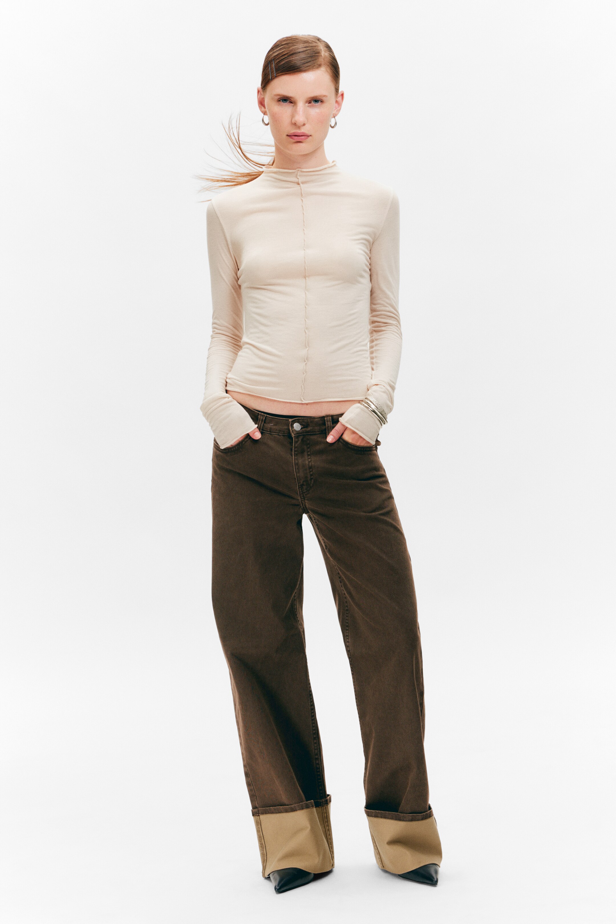 Grotere afbeelding bekijken: Top met lange mouwen - Slim Fit - Beige - DAMES | H&M NL 2