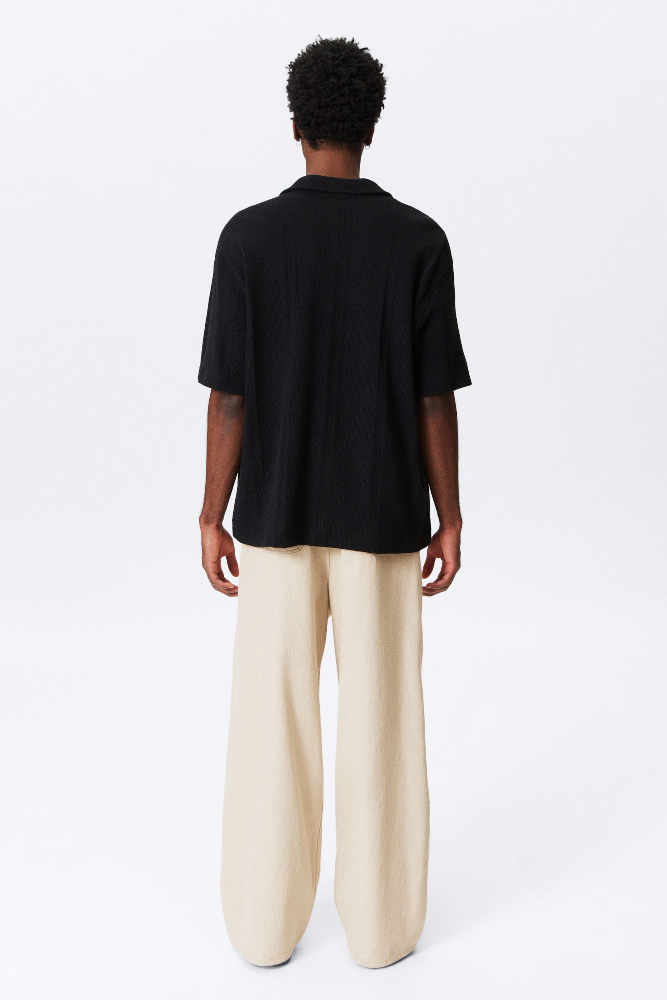 Black - Knitted Short-Sleeved Button-Up Shirt - 3