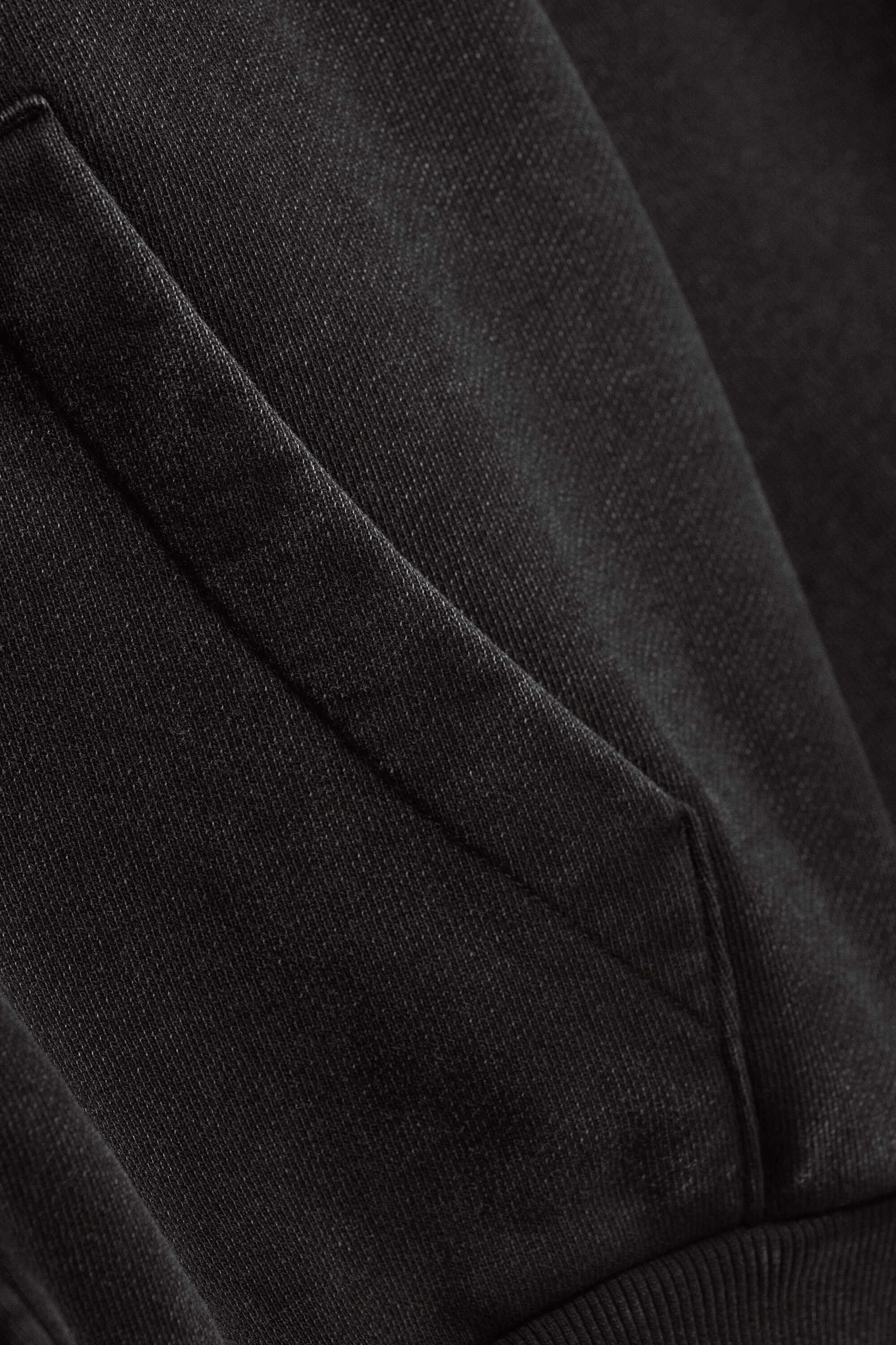 Worn Black - Heavy Loose Zip Hoodie - 2