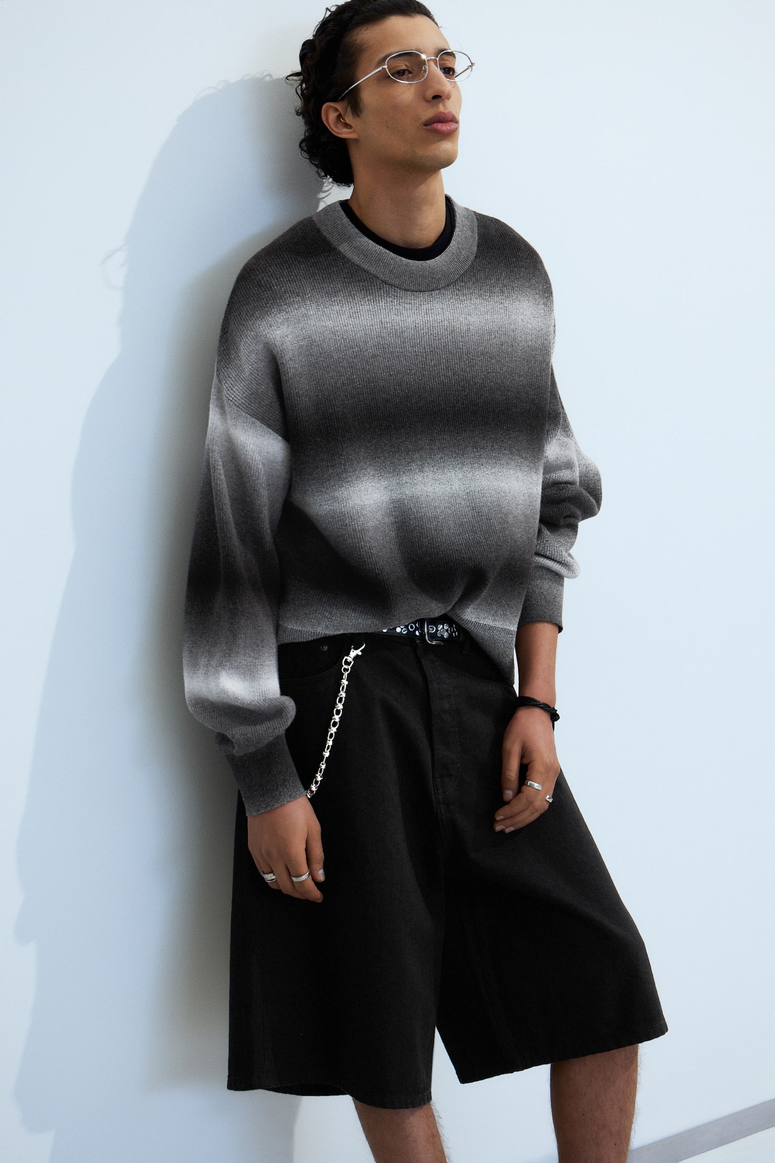 Sweter z bawełnianej dzianiny Relaxed Space-Dyed - Black Space Dye/Green Space-Dye - 1