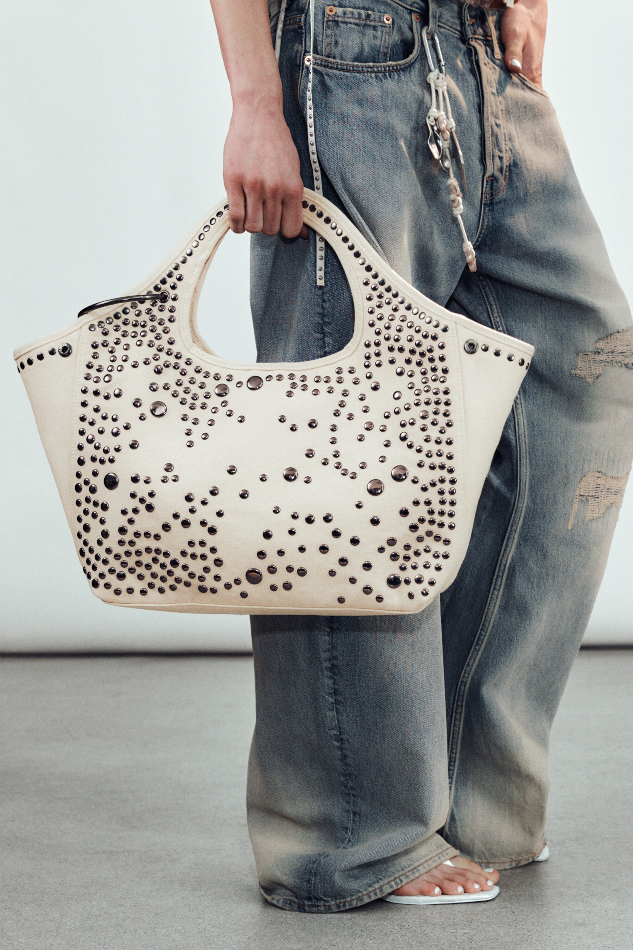 Dusty Light Mole - Studded Canvas Bag - 2