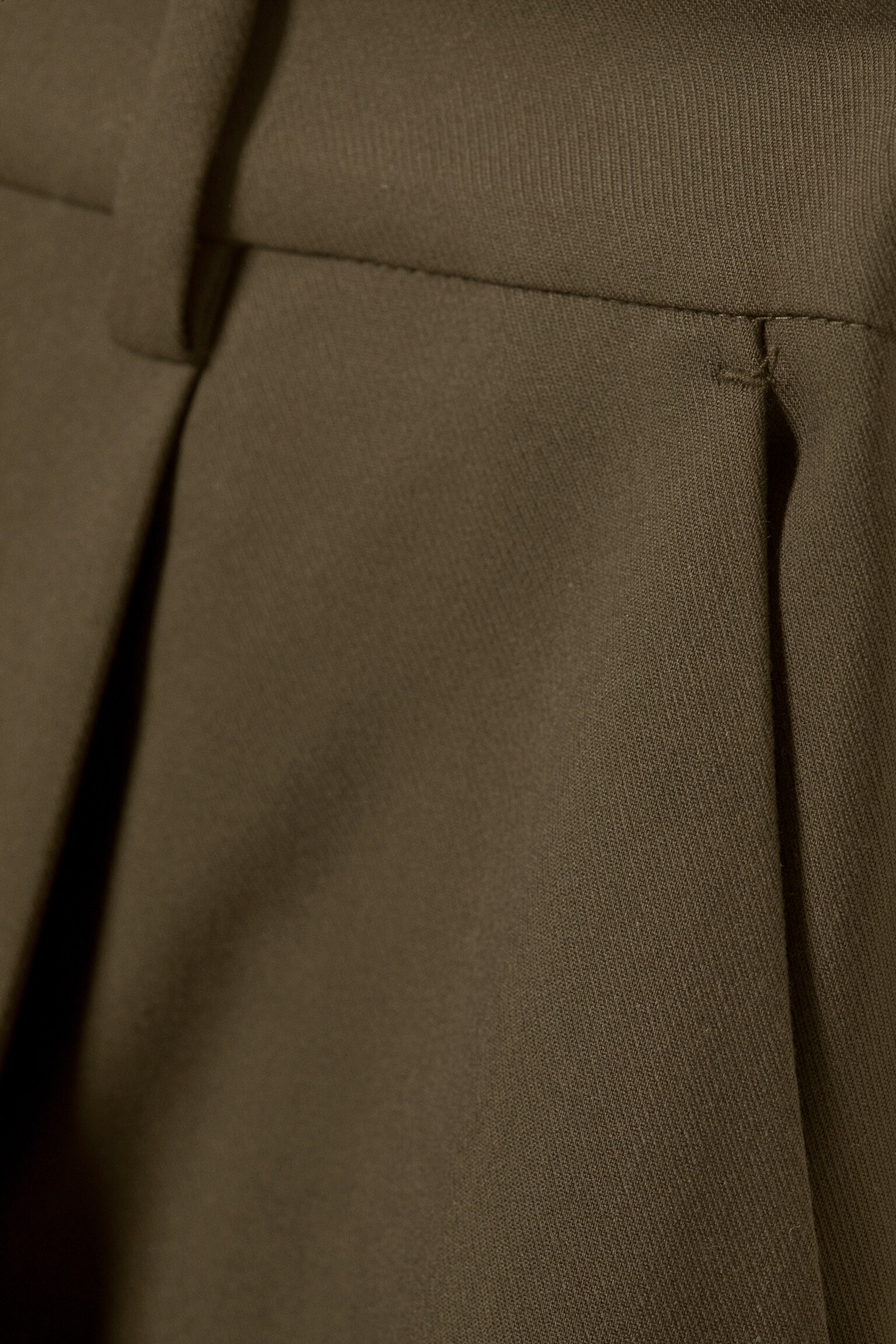 Low Waist Wide Suiting Trousers - Dark Khaki Green/Striped Dark Grey/Black - 4
