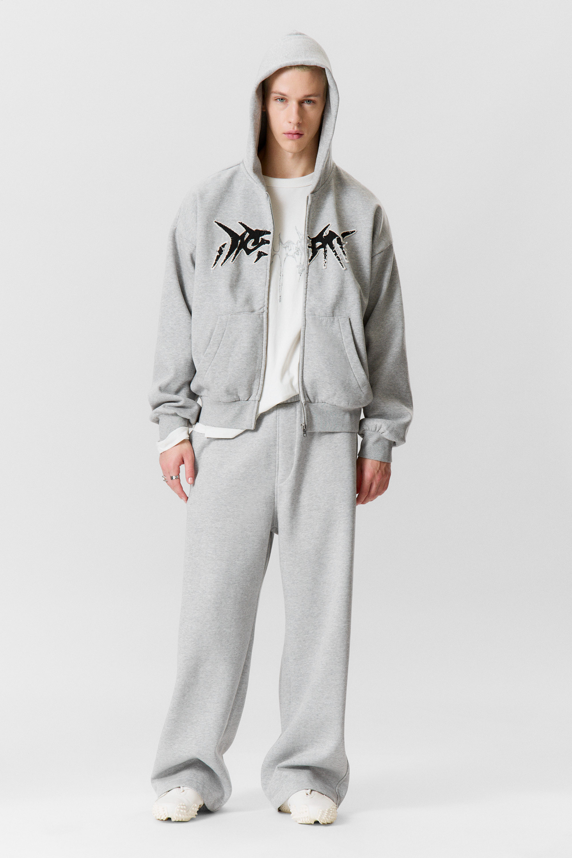 Grau meliert - "Dream" - Grafischer Zip-Hoodie mit eckigem Schnitt - 4