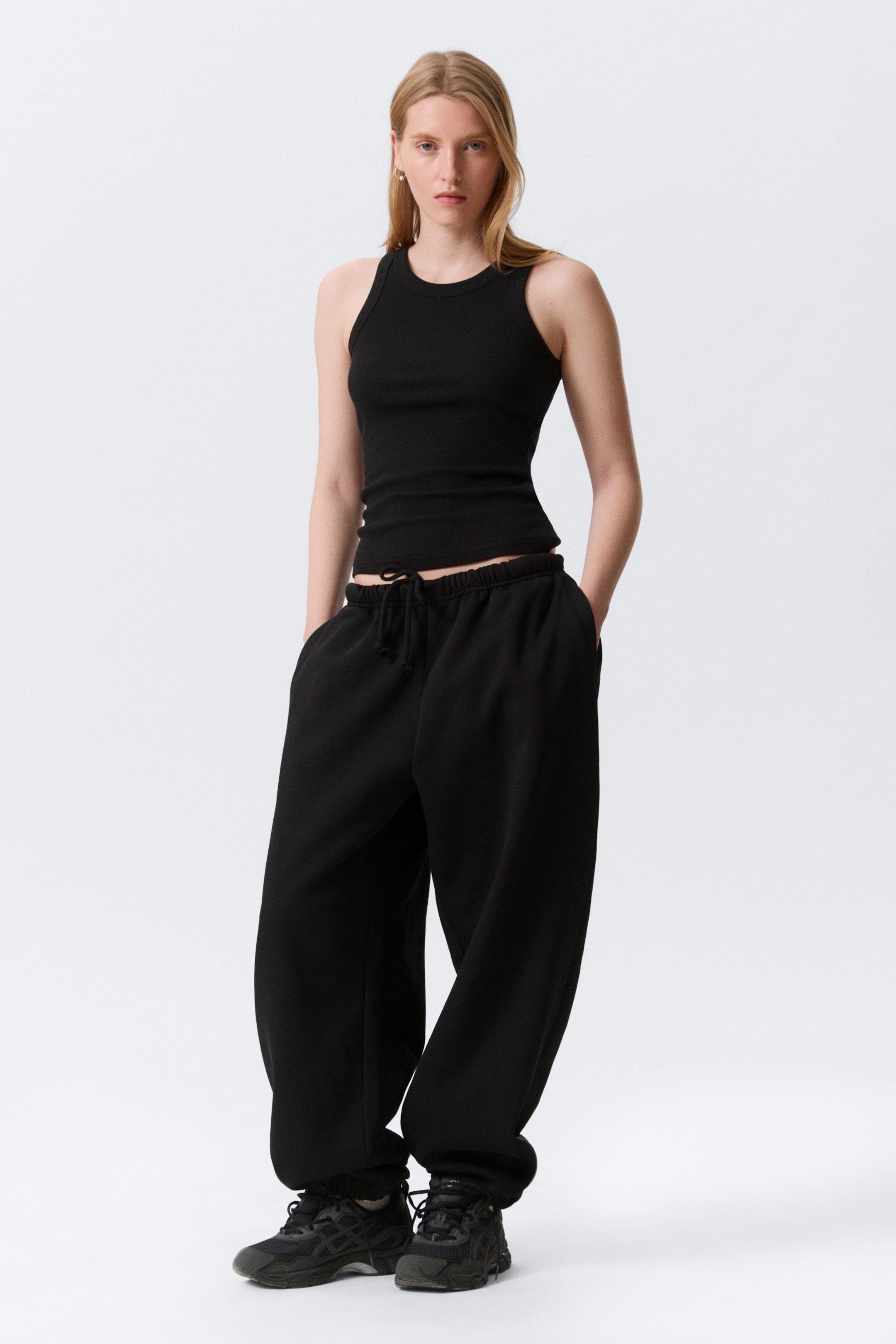 Black - Fitted Rib Tank Top - 2