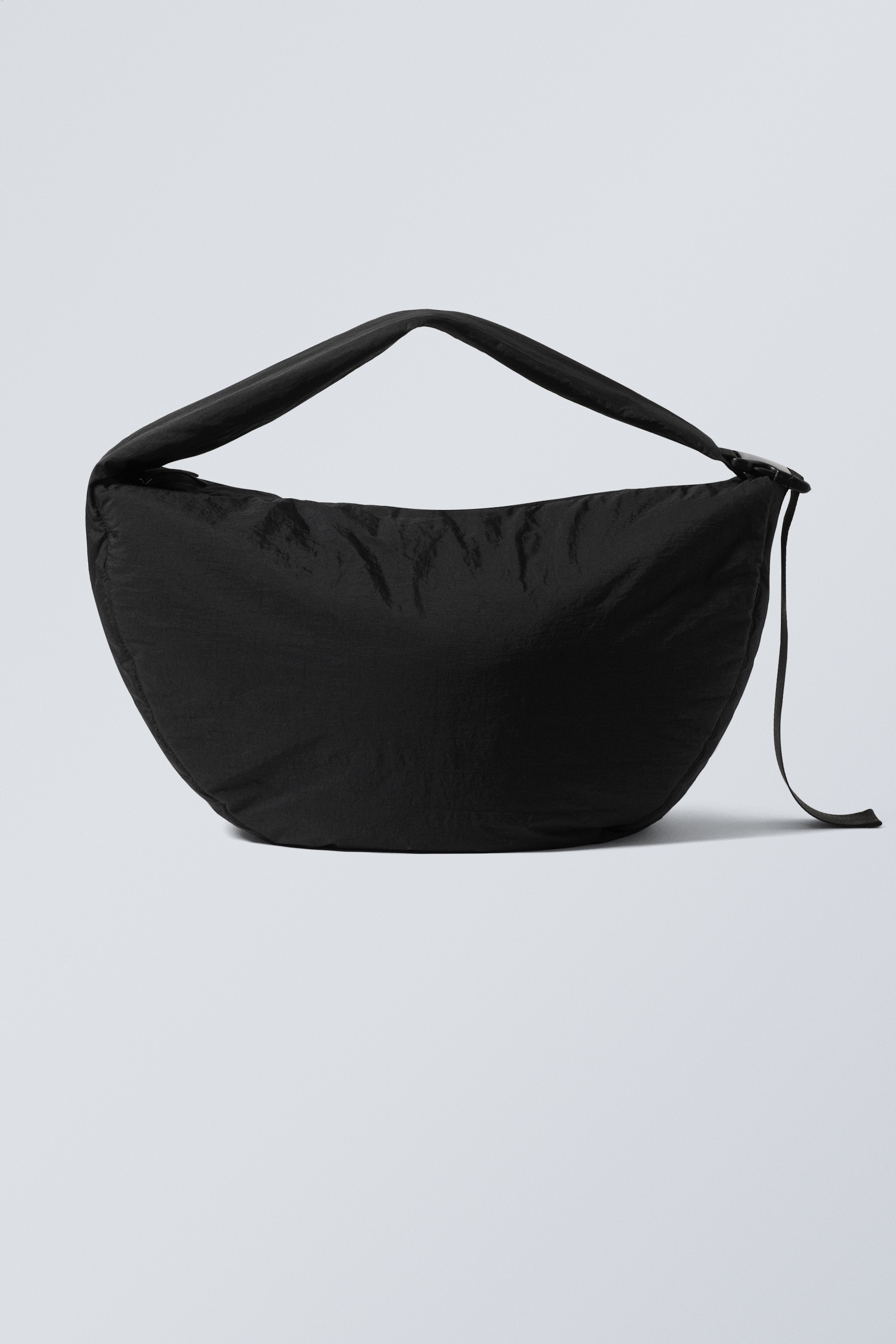 Visualizza immagine più grande: Samir Large Padded Crossbody Bag - Nero - UOMO | H&M IT 1