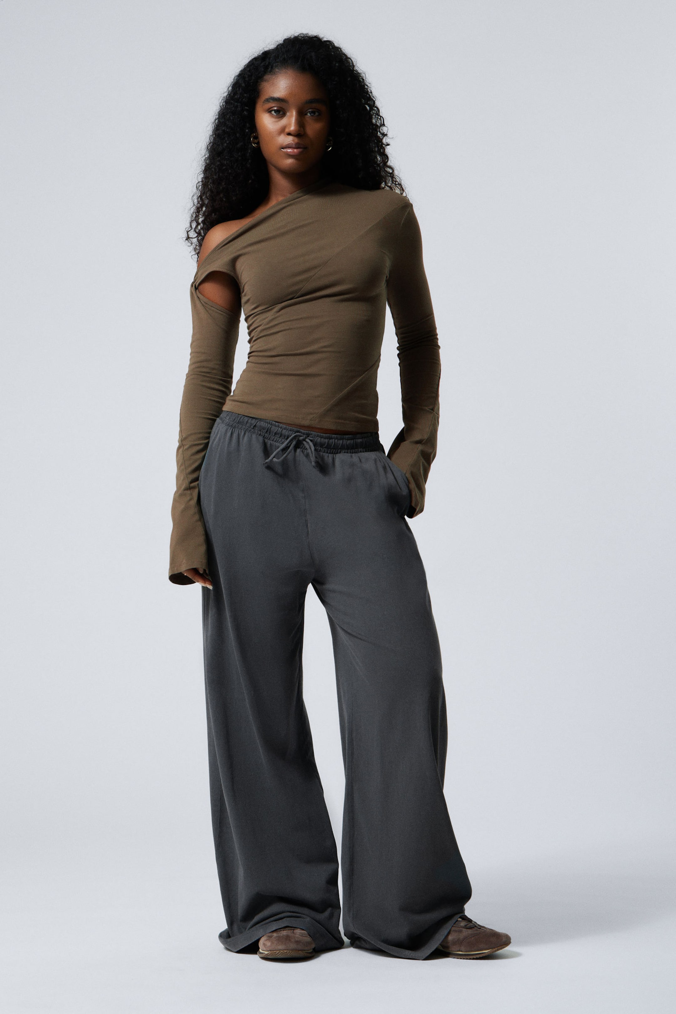 #3A3A3D - Loose Fit Wide Leg Jersey Trousers - 1