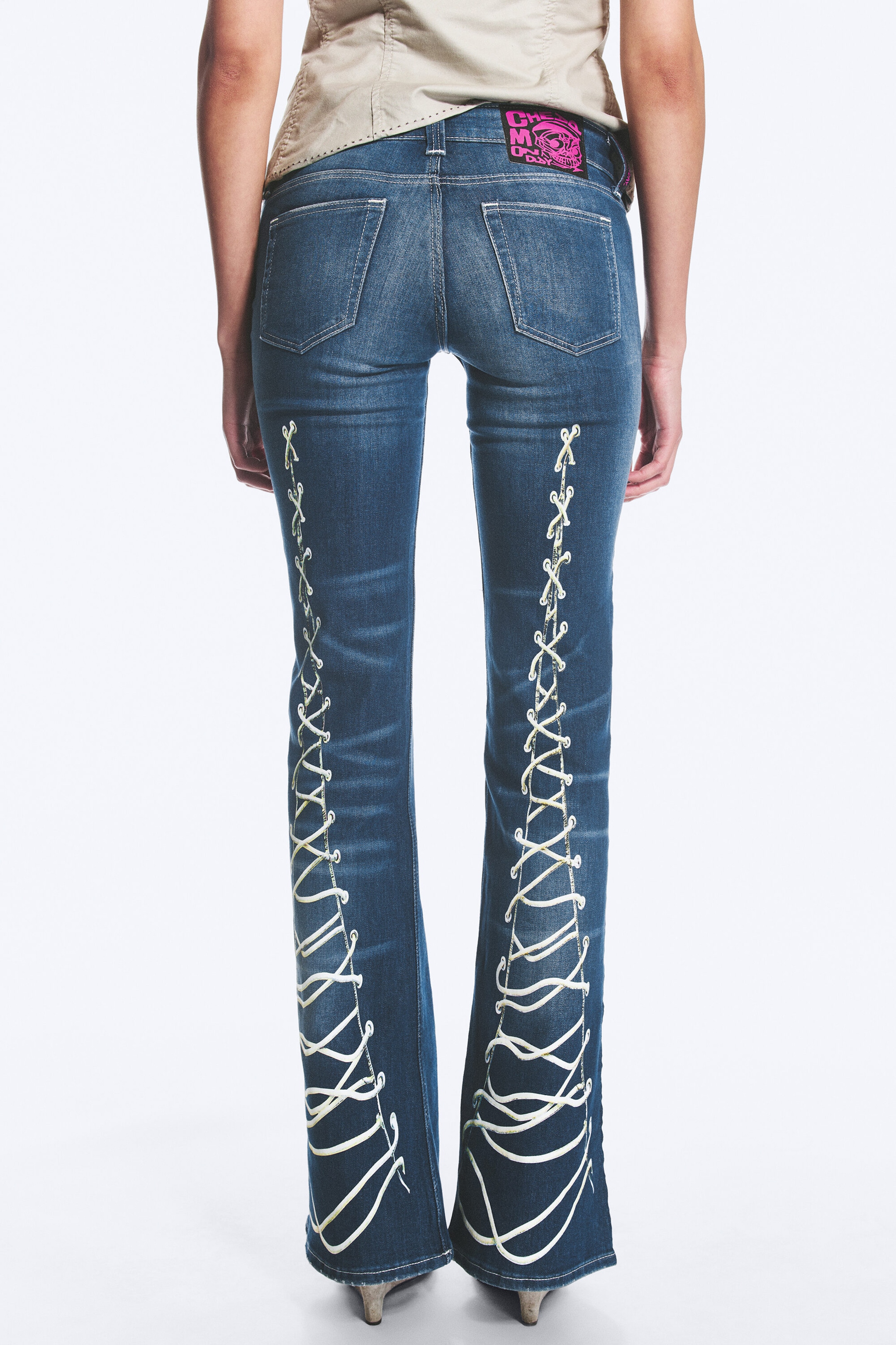 Lace Blue - Mittelblau - BOOTY BEI LOW WAIST SKINNY BOOTCUT JEANS - 3