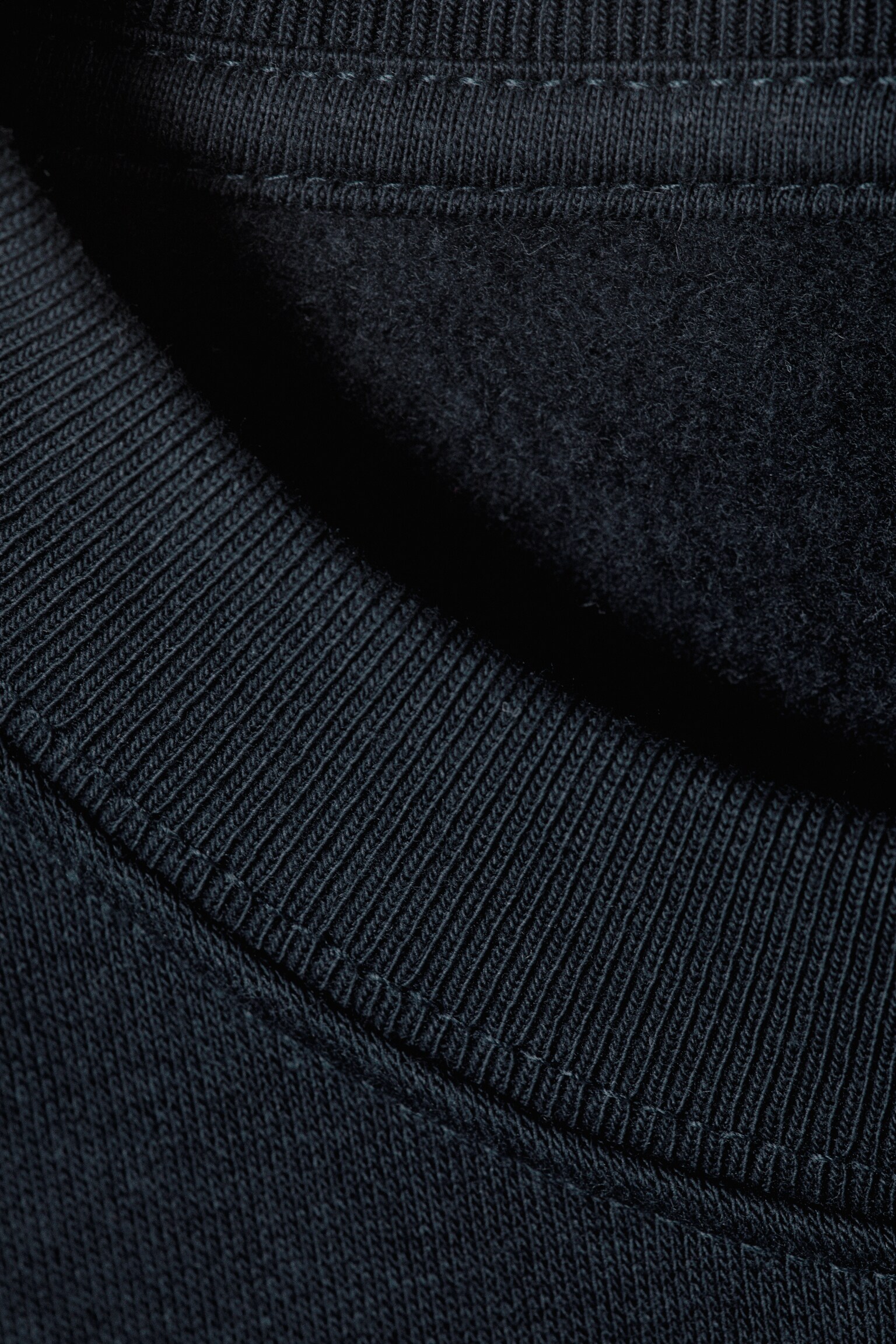 Classic Sweatshirt - Marinblå/Svart/Mörkgrön/Gråmelerad/Vinröd/Mörkblå - 4