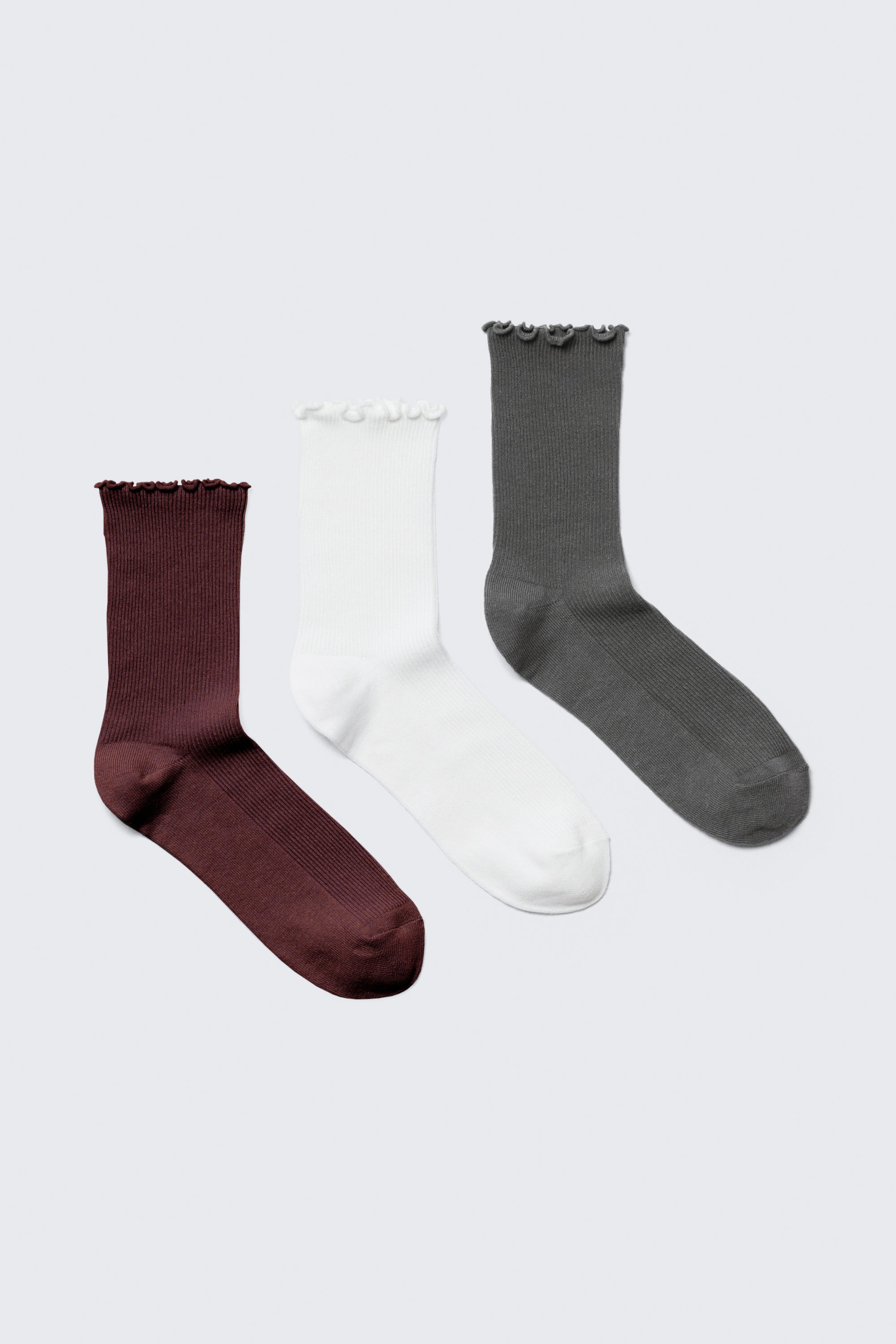 Mörkröd/Vit/Grå - 3-pack volang-strumpor