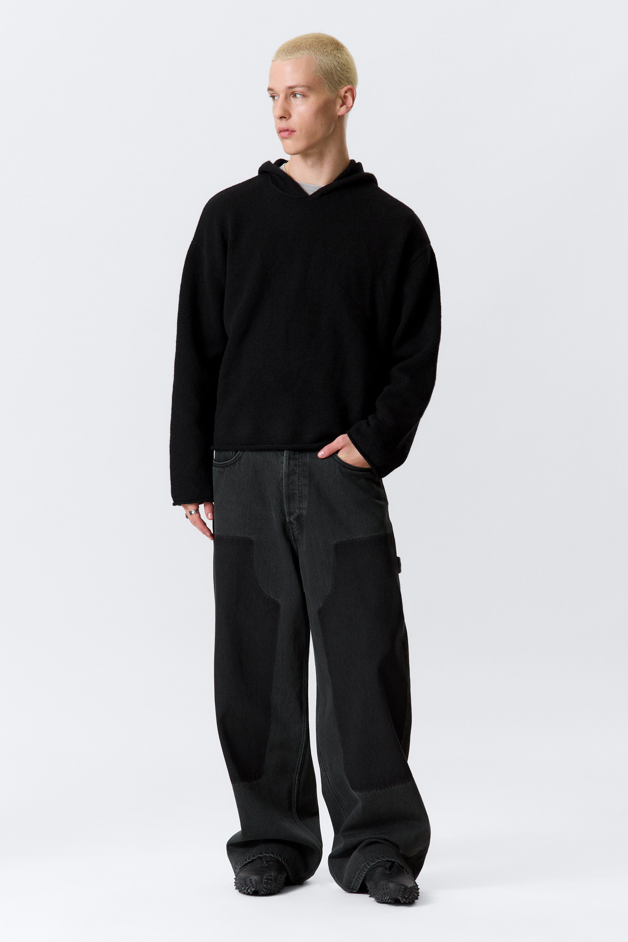 Black - Relaxed Knitted Hoodie - 4