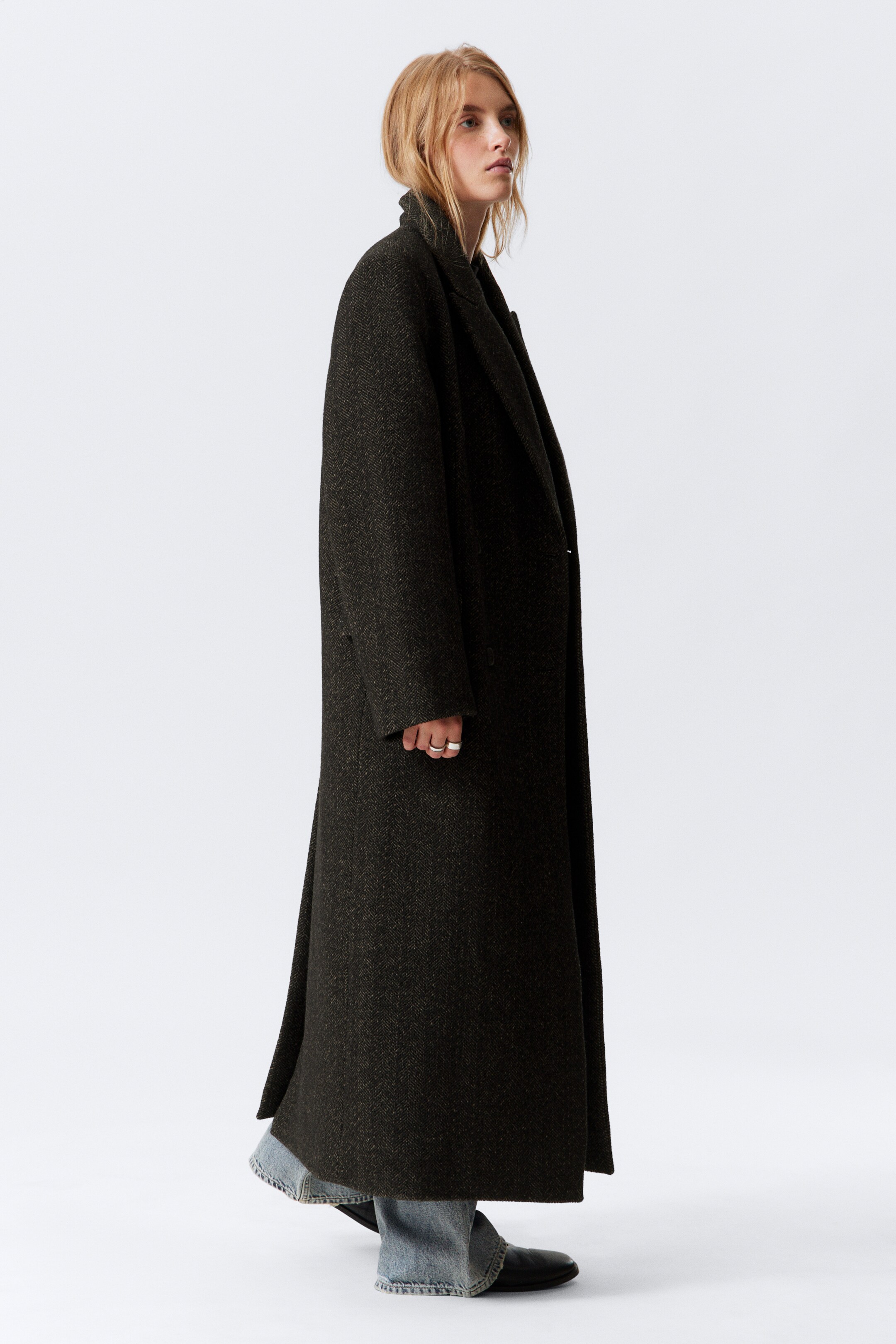 Grösseres Bild ansehen: Zweireihiger Oversized-Mantel aus Wollmischung - Dunkelbraun - DAMEN | H&M CH 4
