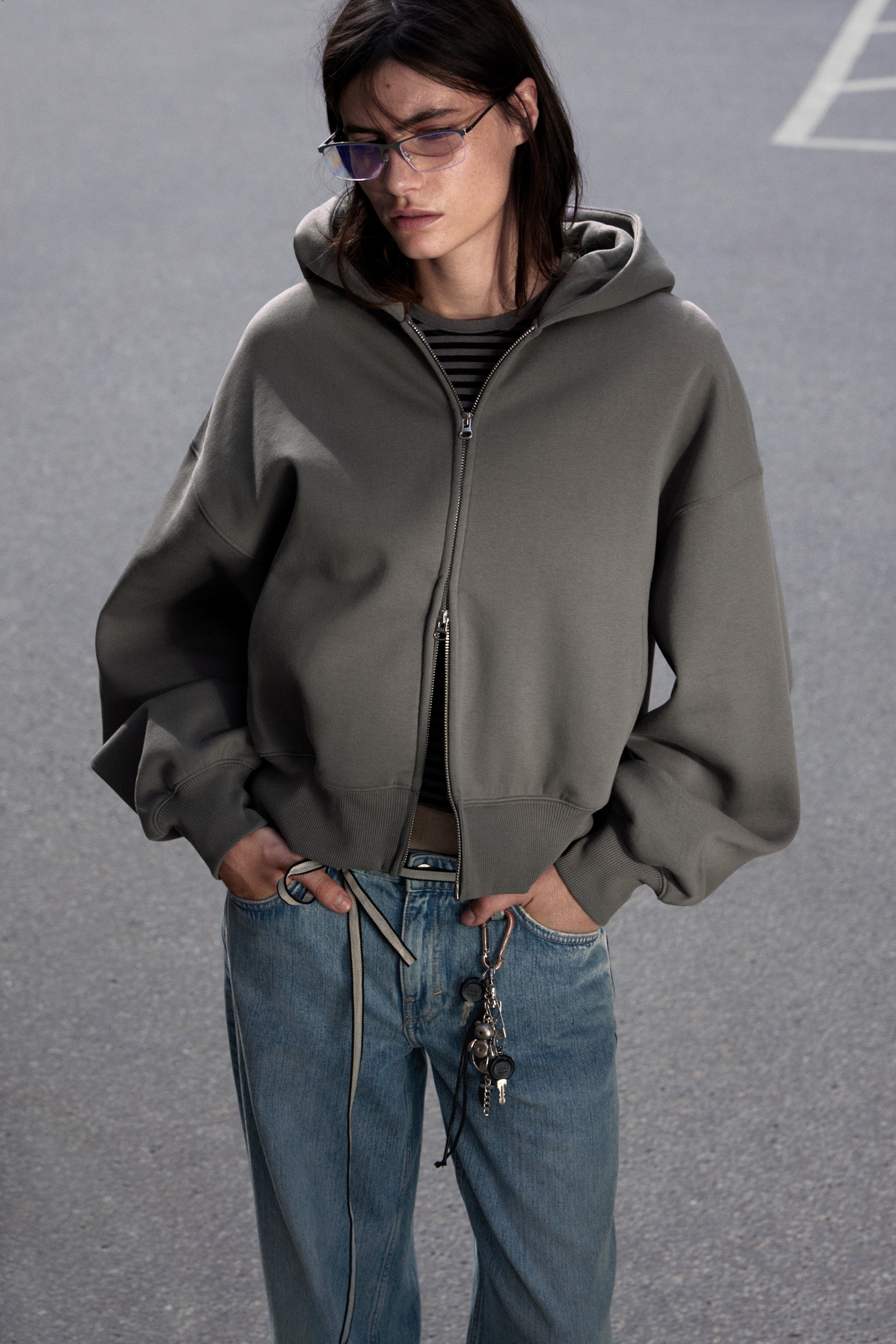 Felpa con cappuccio e zip - Grigio polvere/Nero
