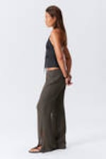 Dark Grey - Low Rise Flared Crinkled Trousers - 2