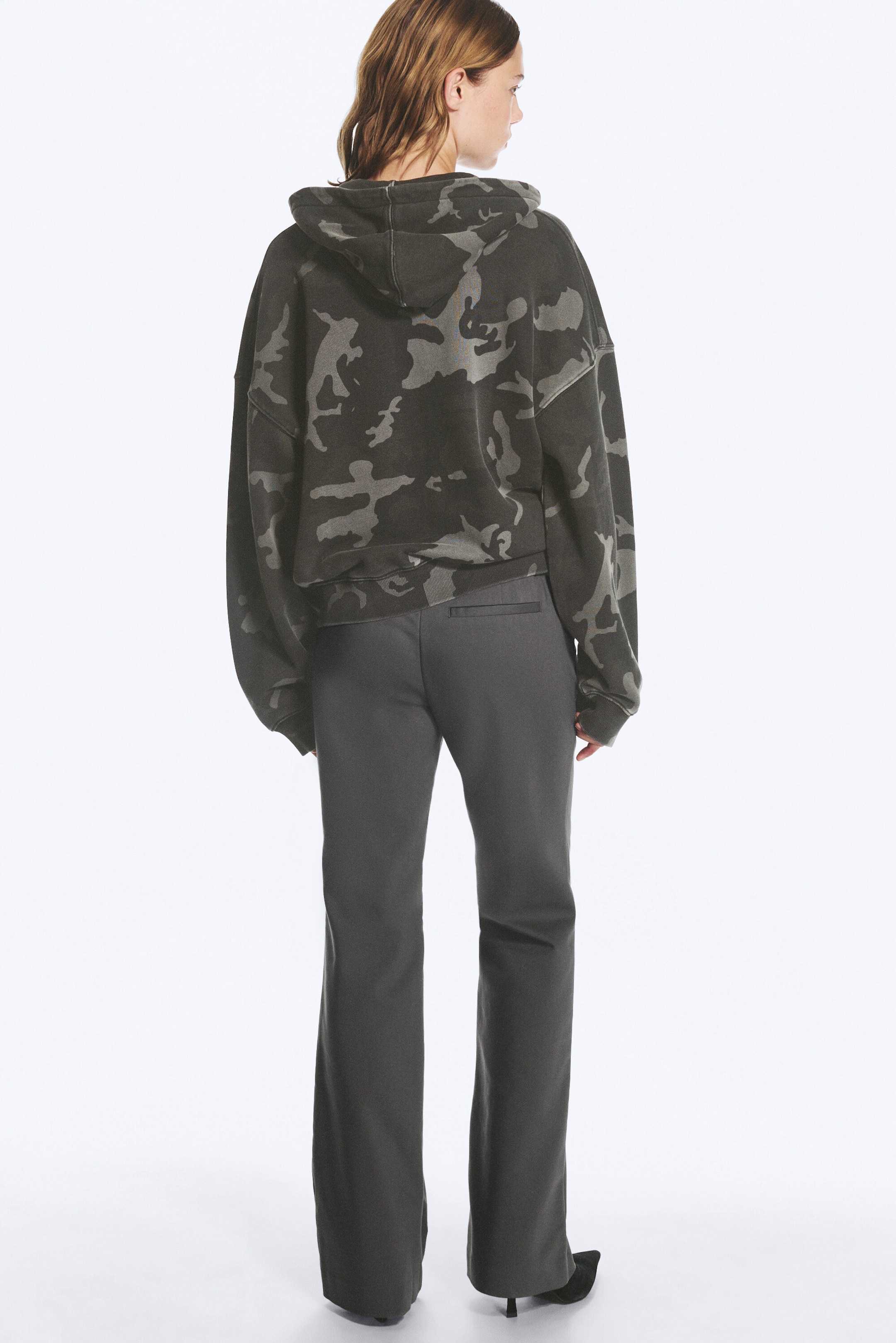 Grau/Camouflage - Oversized Hoodie mit Print - 2