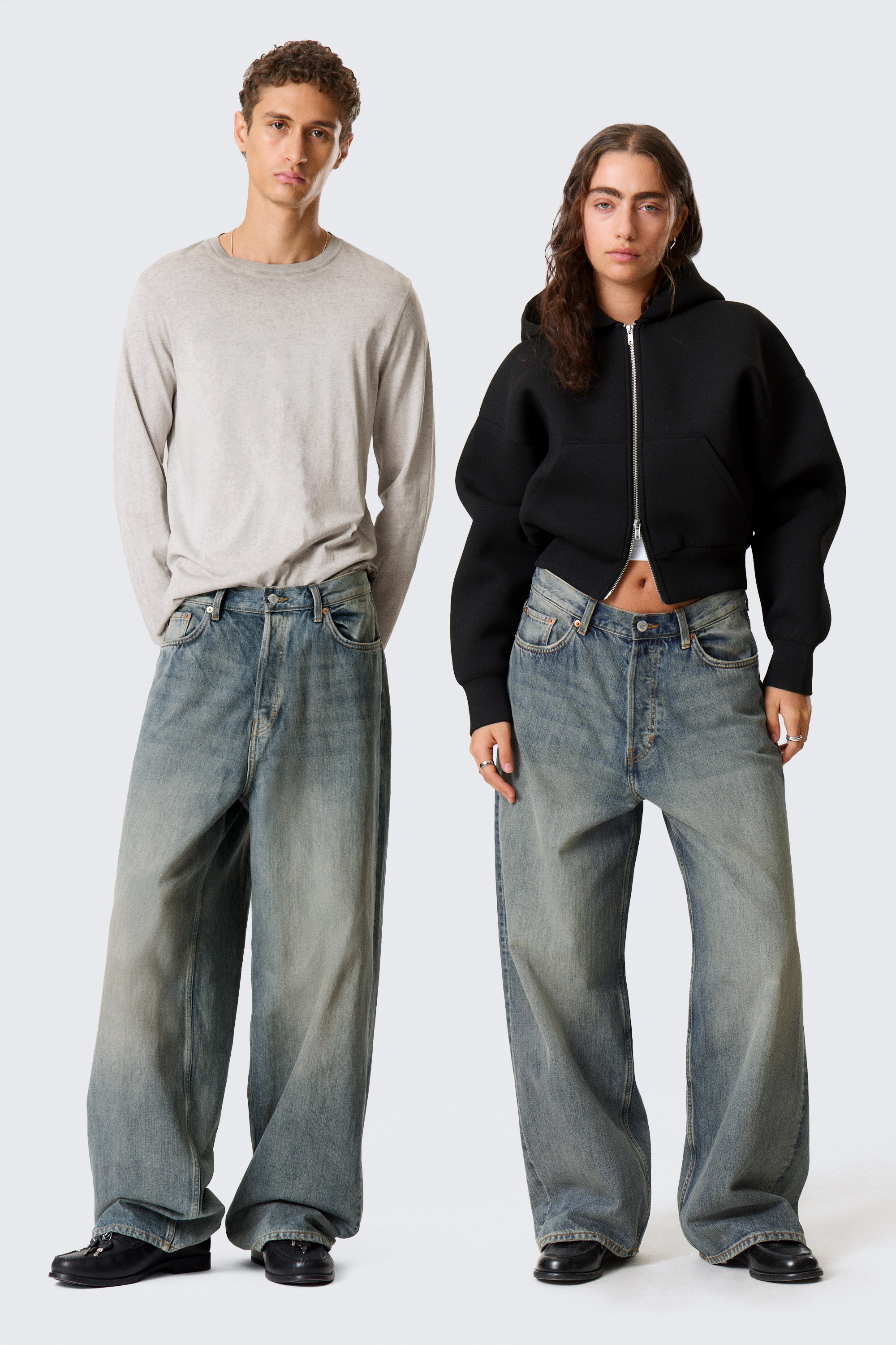 Arizona Blue - Mellanblå - Astro Loose Baggy Leg Jeans - 1