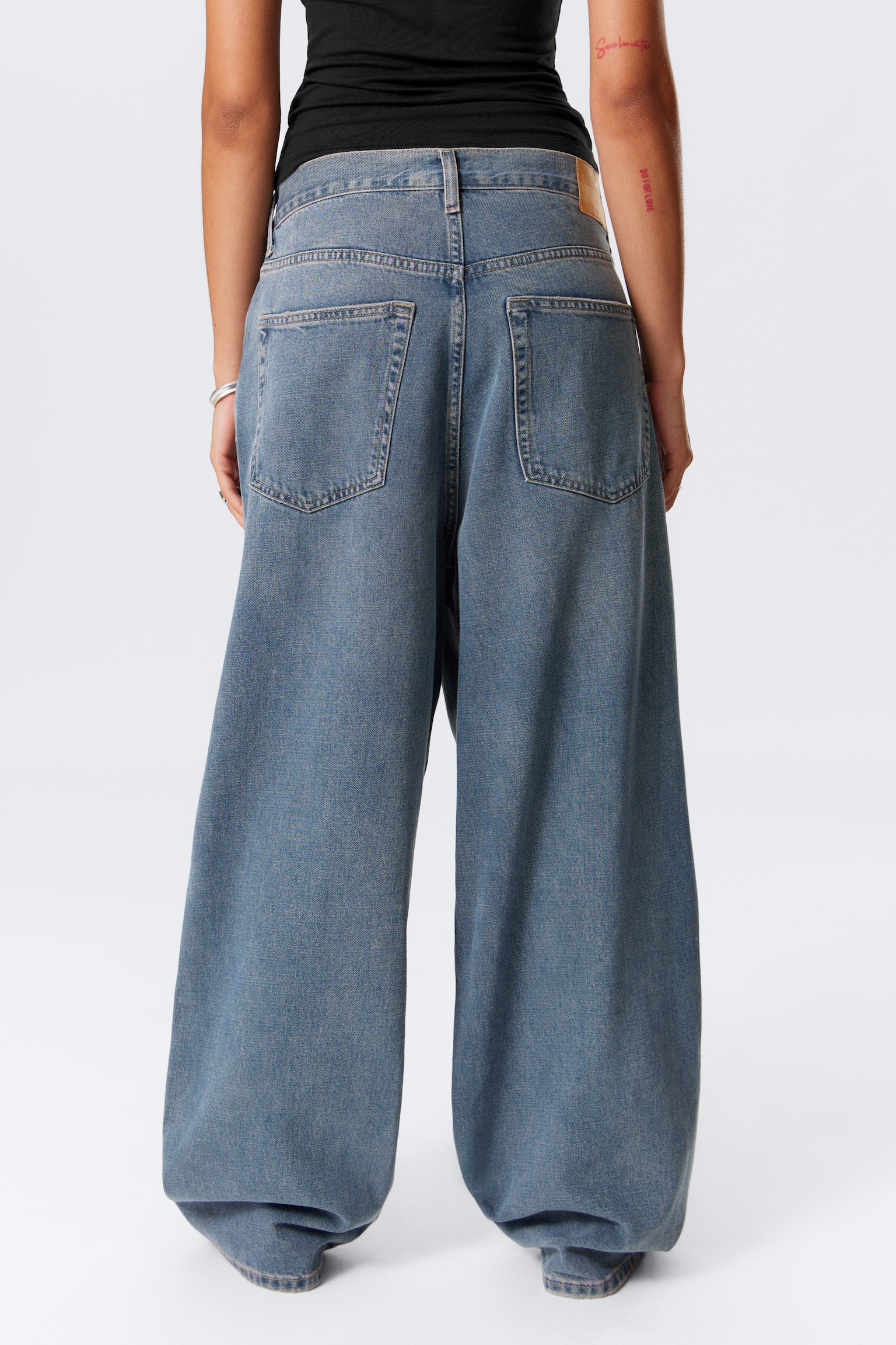 Astro Loose Baggy Leg Jeans - Blue One - Medium Blue/Board Blue - Medium Blue/Blue Stream - Medium Blue/Tuned Black - Black/Black Rinse - Black/Dusky Black - Black/Mine Grey/Blue Rinse - Dark Blue/Snow Blue - Light Blue/Mine Blue - Medium Blue/Torn Blue - Medium Blue - 10