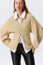 Beige - Langer Strickhoodie mit Reißverschluss - 0