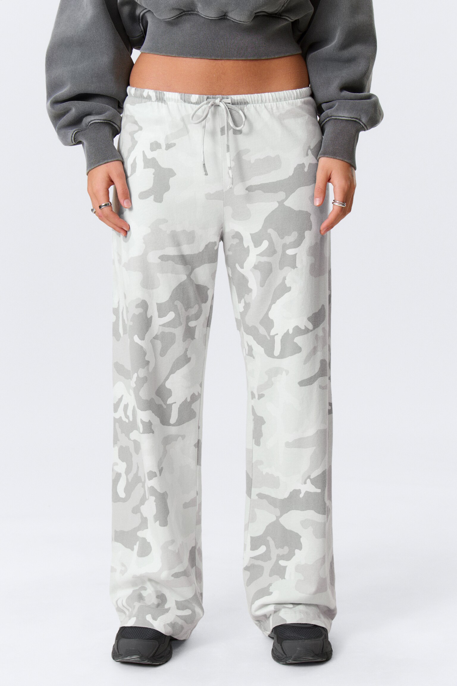 Printed Wide-Leg Pull-On Trousers - White - Camo - 6