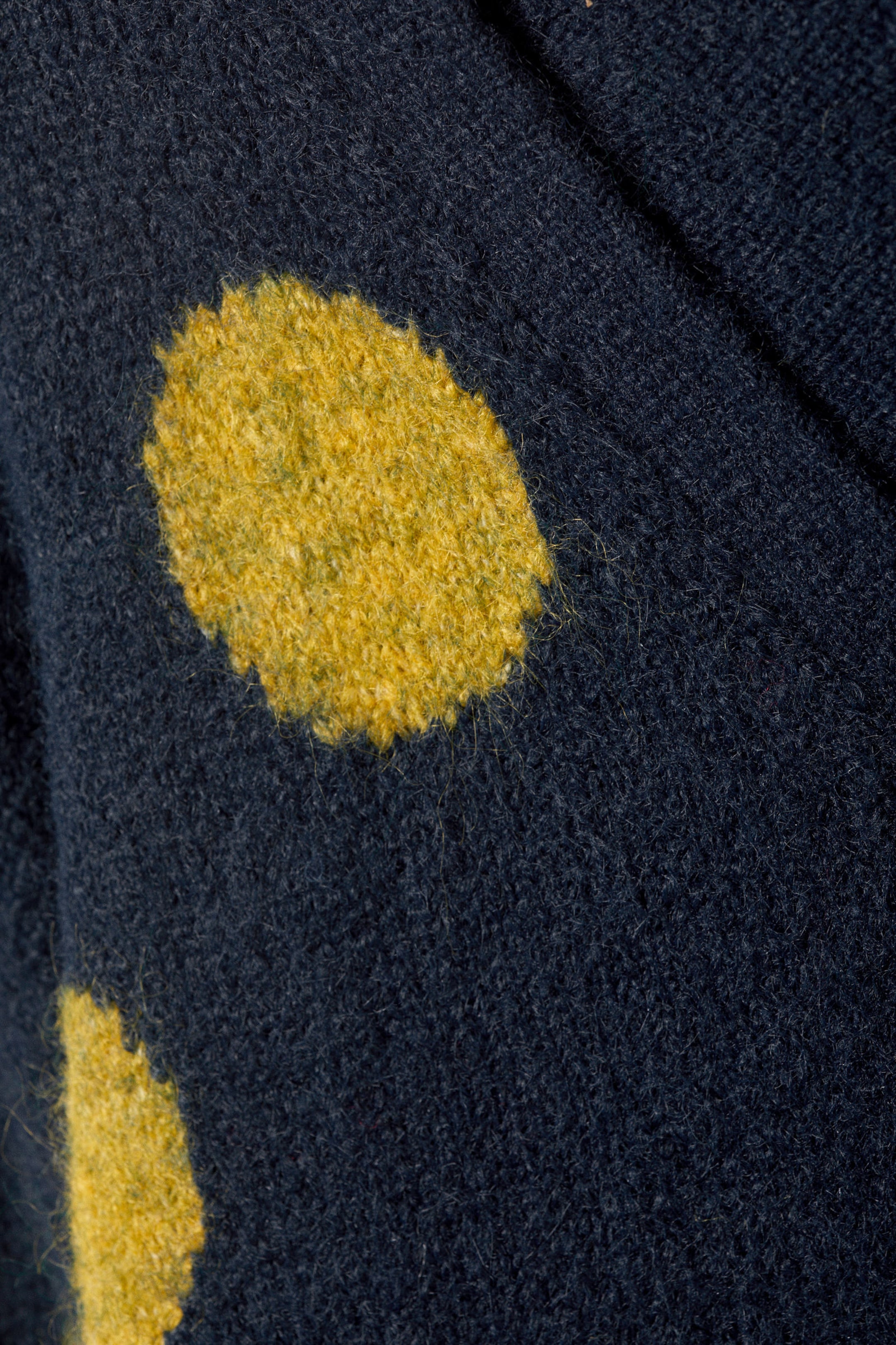 Dunkelblau - Gelbe Punkte - Entspannte Strickjacke mit Punkten - 1