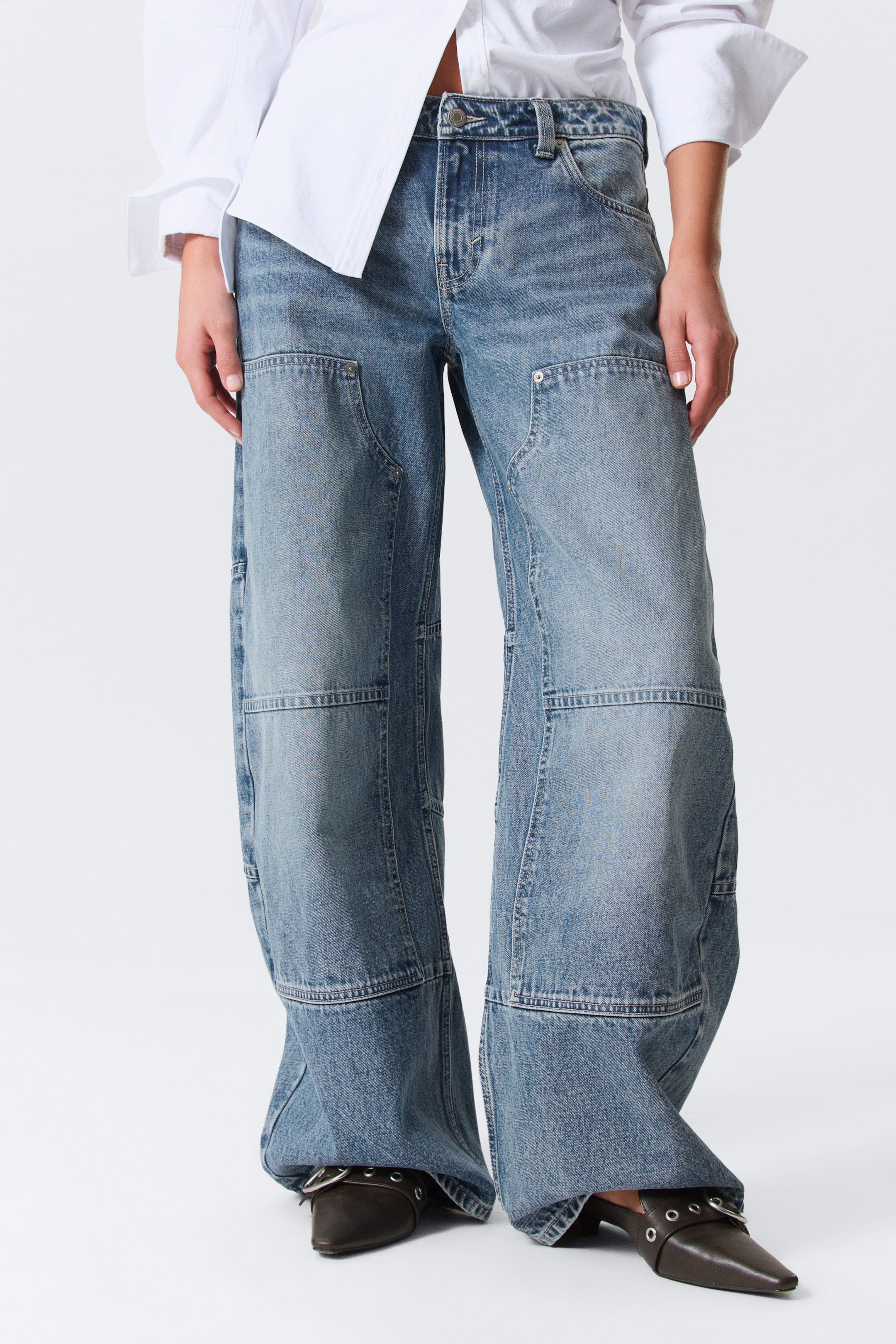 Mid Blue - Medium Blue - Low Rise Loose Barrel Leg Workwear Jeans - 2