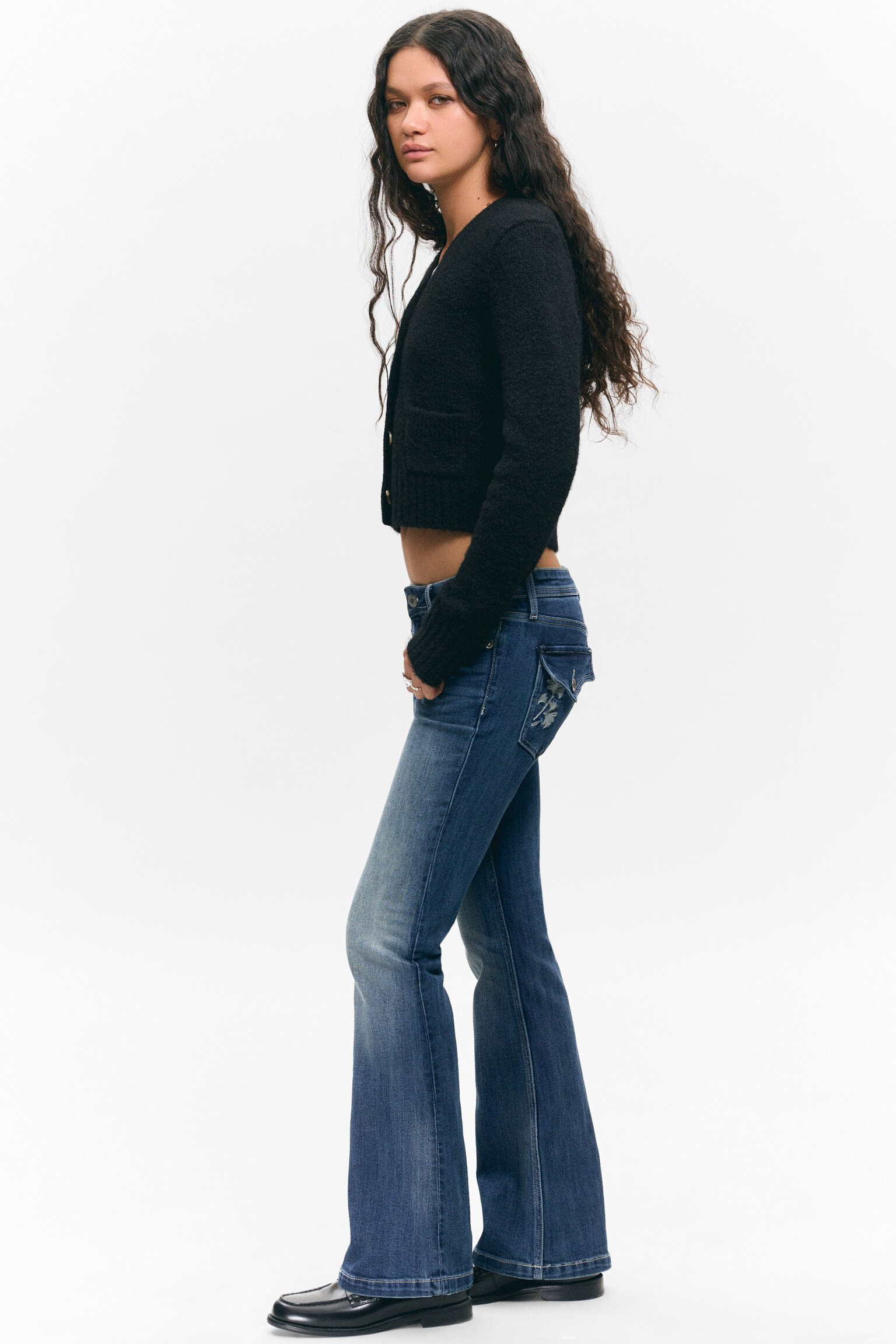 Low Rise Regular Bootcut Leg Jeans - Medusa Blue - Dark Blue - 6