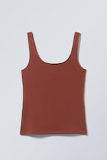 Rust - Nauwsluitende tanktop met vierkante hals - 0