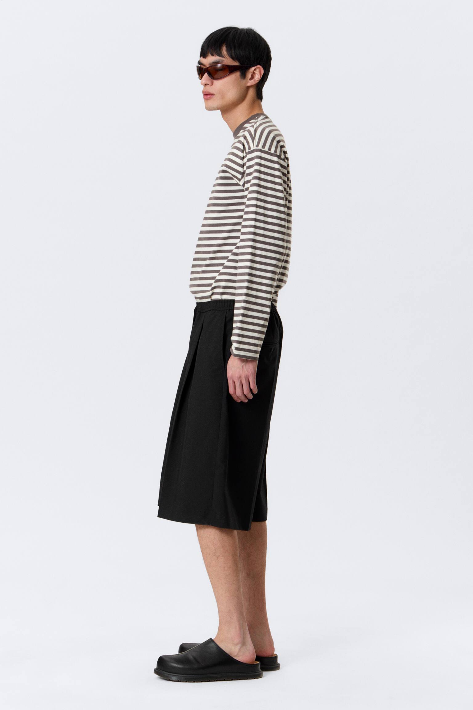 Lockere Anzug-Shorts mit mittlerem Bund-Schwarz - 5