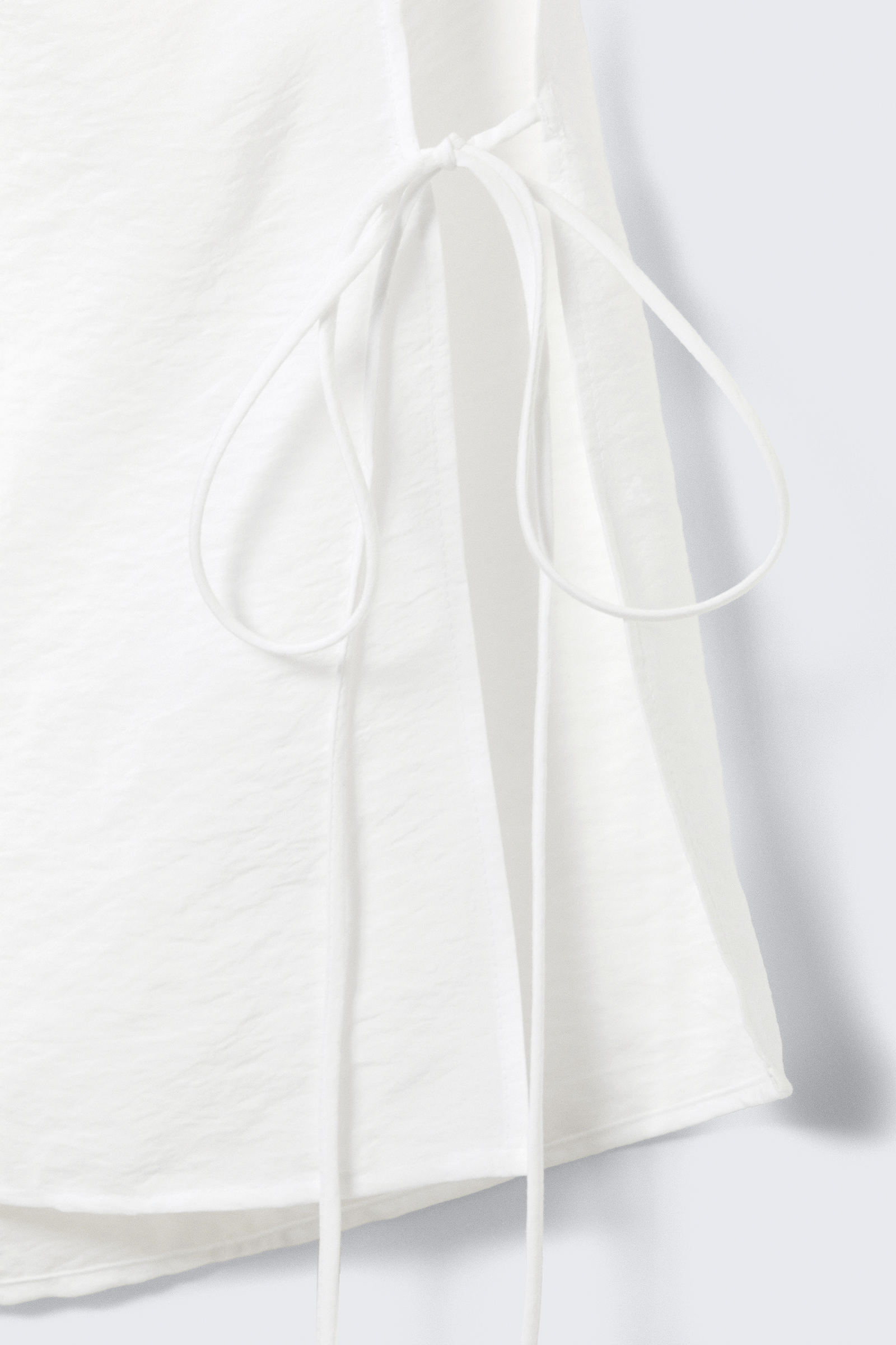 sleeveless boat-neck tie top - White | Weekday WW