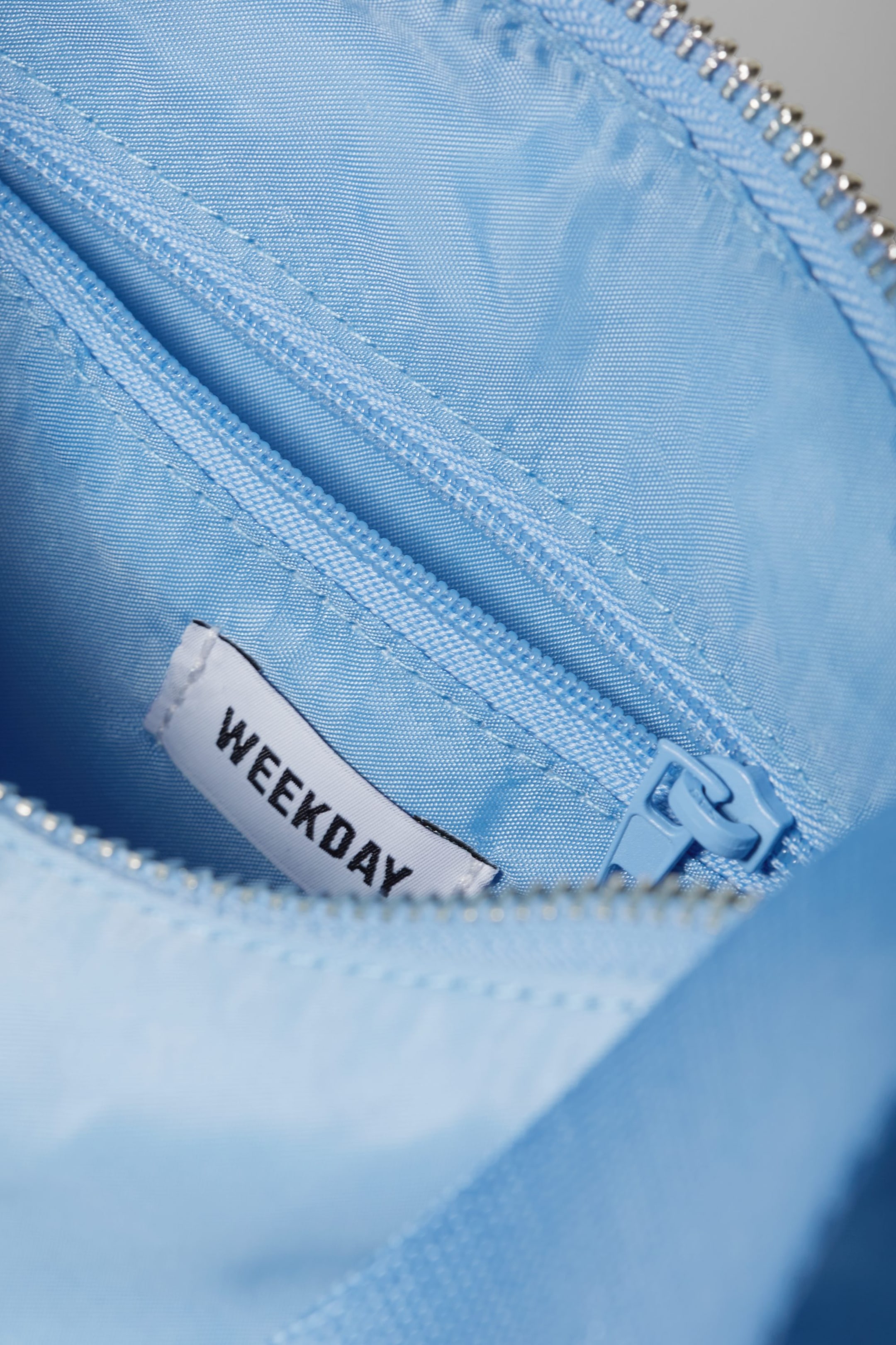 Baby Blue - Zari Handbag - 1