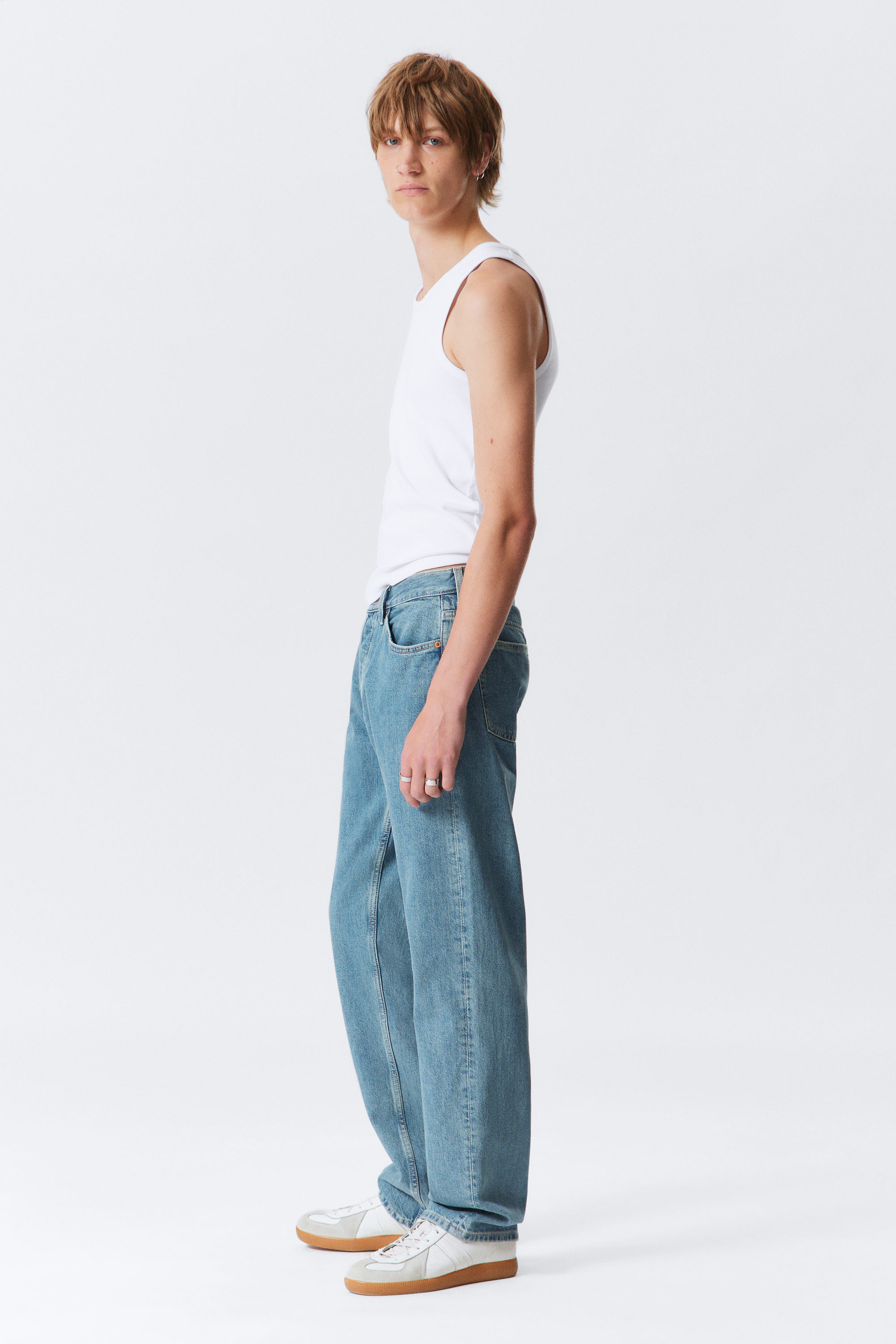 2000 Blue - Medium Blue - Space Relaxed Straight Leg Jeans - 2