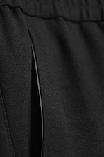 Zwart - Ruimvallende wijde pantalon met plooien - 5