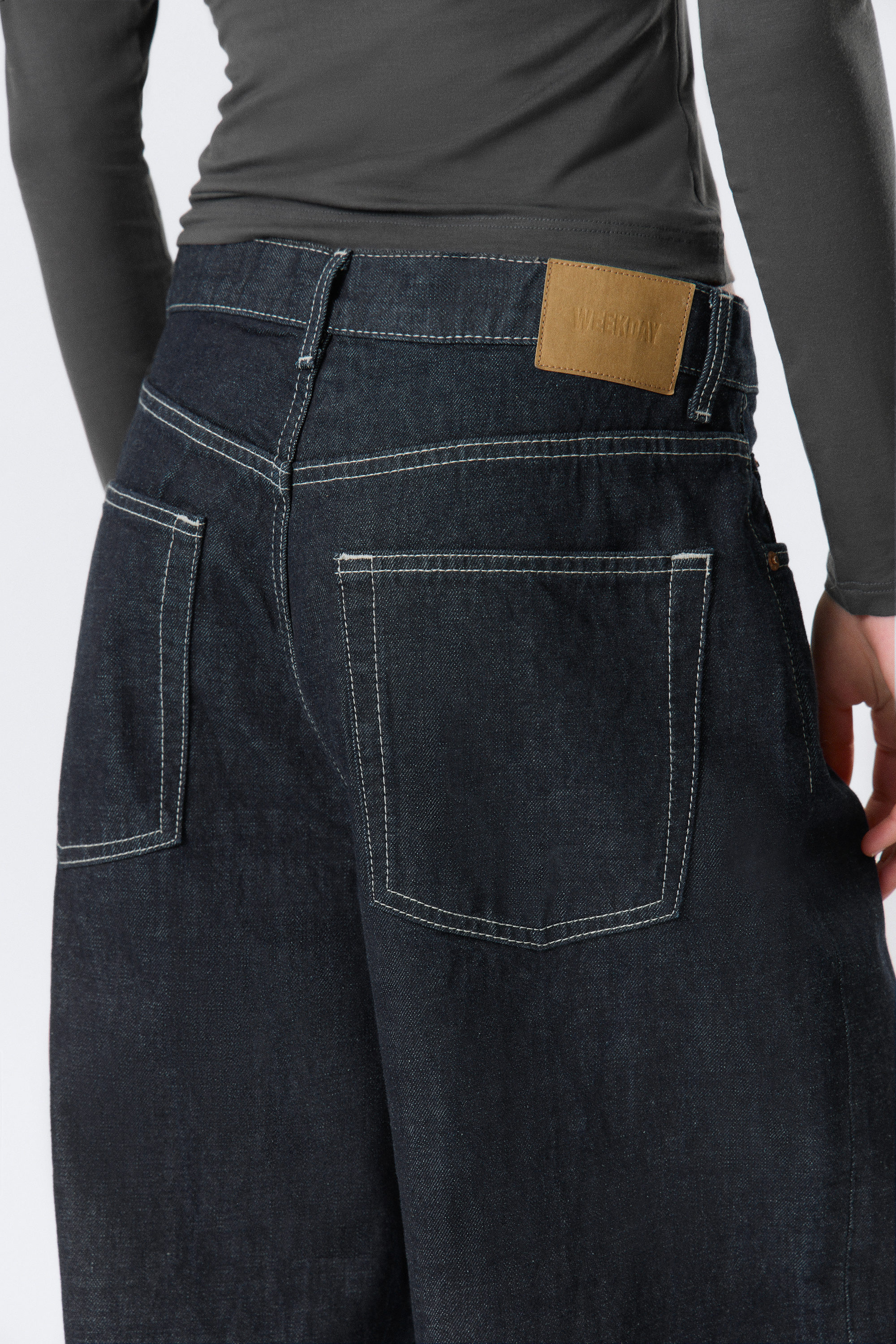 Blue Rinse - Mörkblå - Astro Loose Baggy Leg Jeans - 8