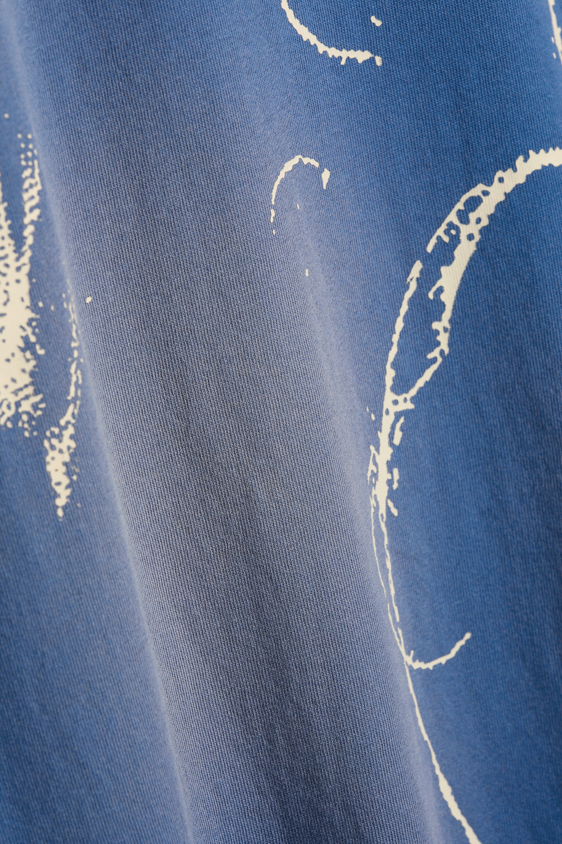 Blau - Oversized T-Shirt mit Print - 5