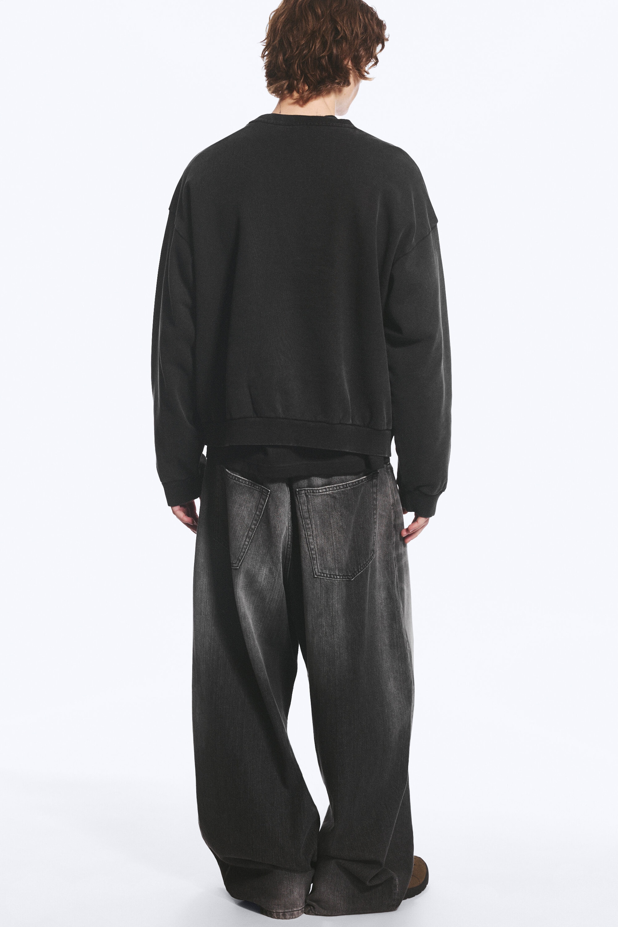 Sliten Svart - Ledig sweatshirt i kraftig bomull - 3