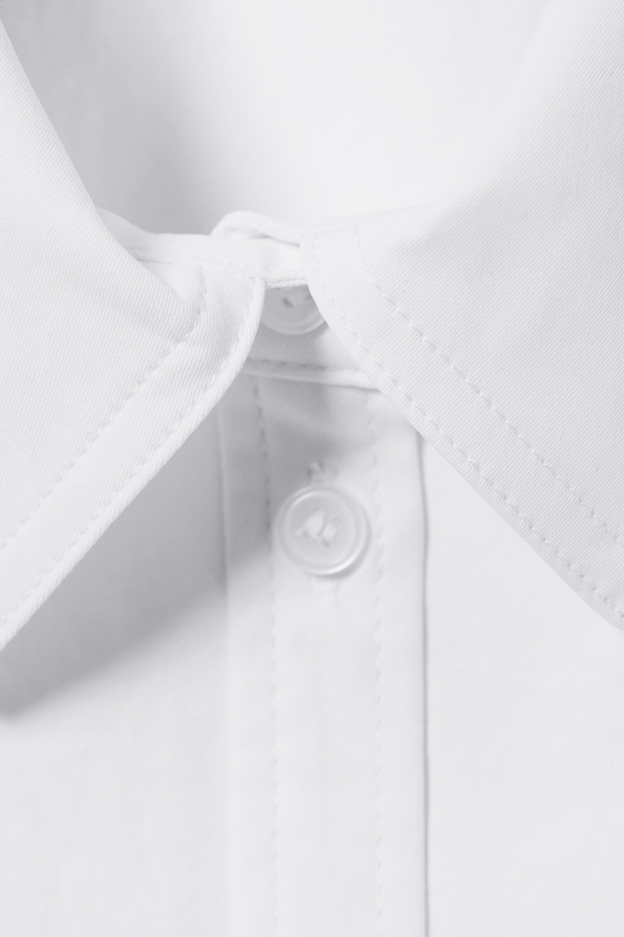 White - Fitted Ruched Waist Shirt - 5