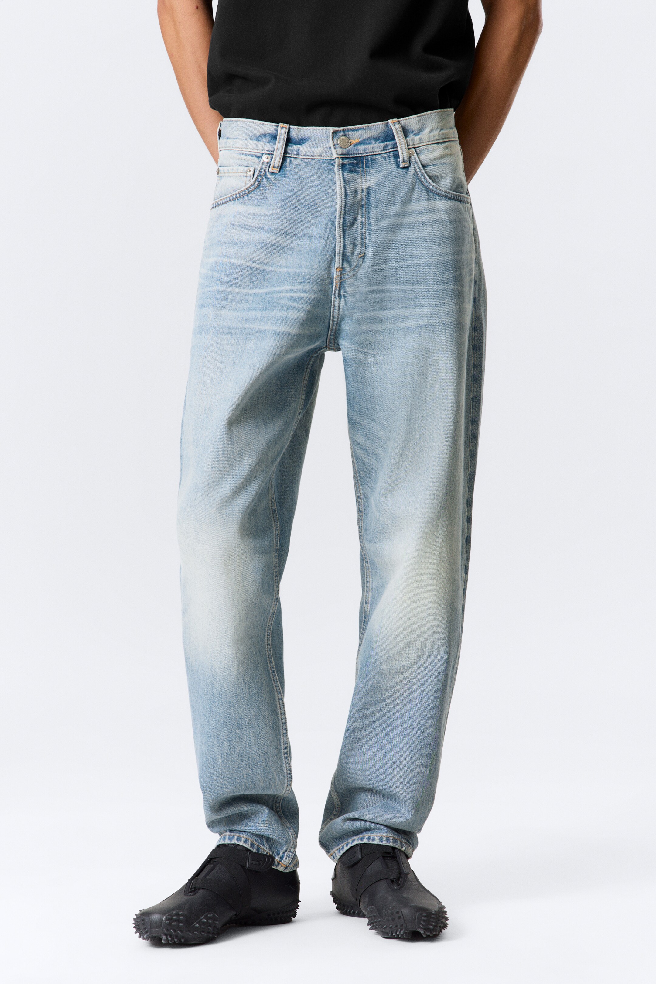 Vezi imaginea mai mare: Ray Relaxed Tapered Leg Jeans - Seventeen Blue - Albastru Mediu - BĂRBAŢI | H&M RO 2