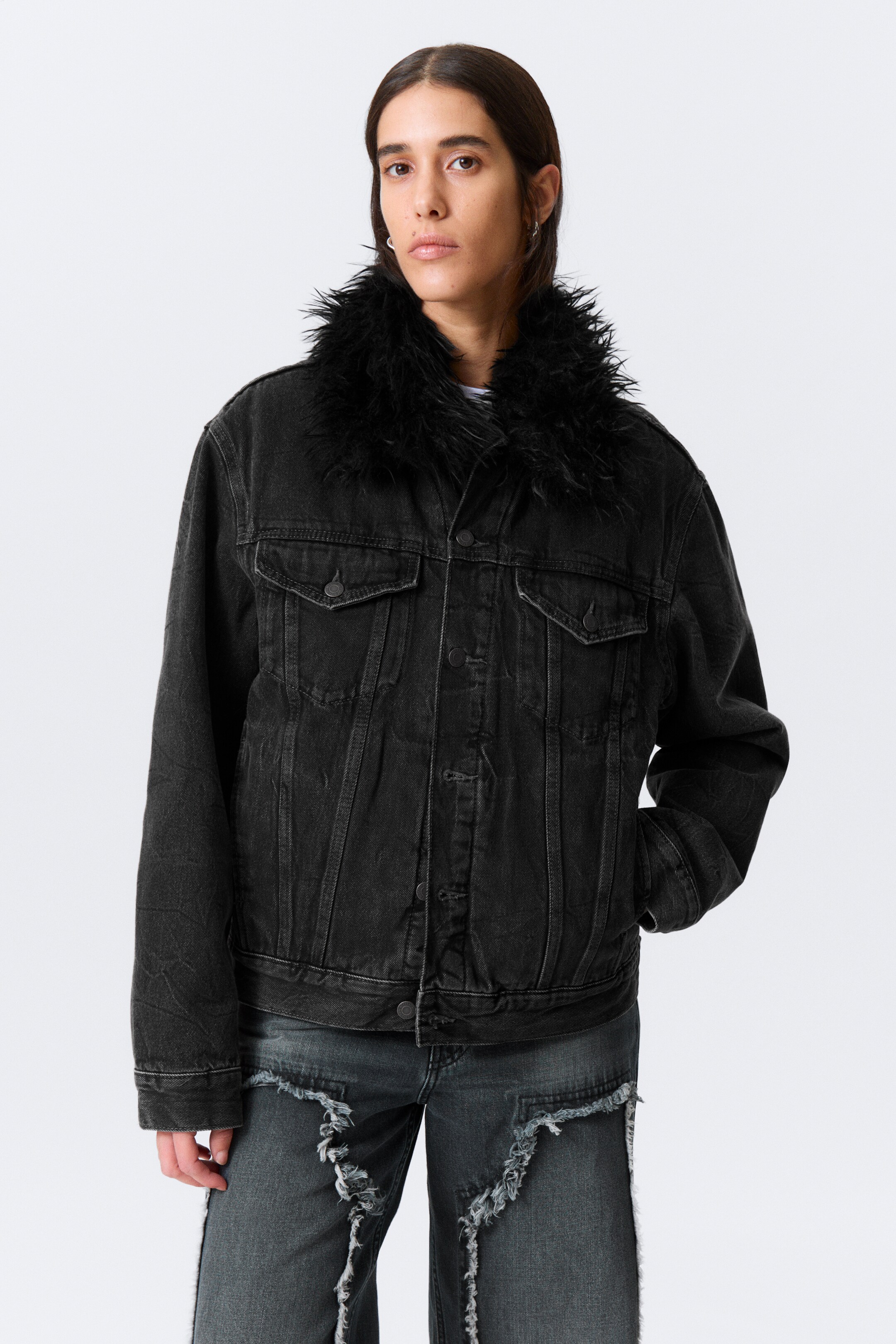 Zobrazit větší obrázek: Prošívaná džínová bunda - Risso Black - černá - MUŽI | H&M CZ 5