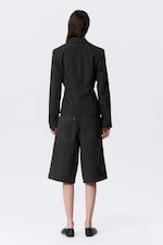 Pinstriped Black - Lean Buttoned Jacket - 3