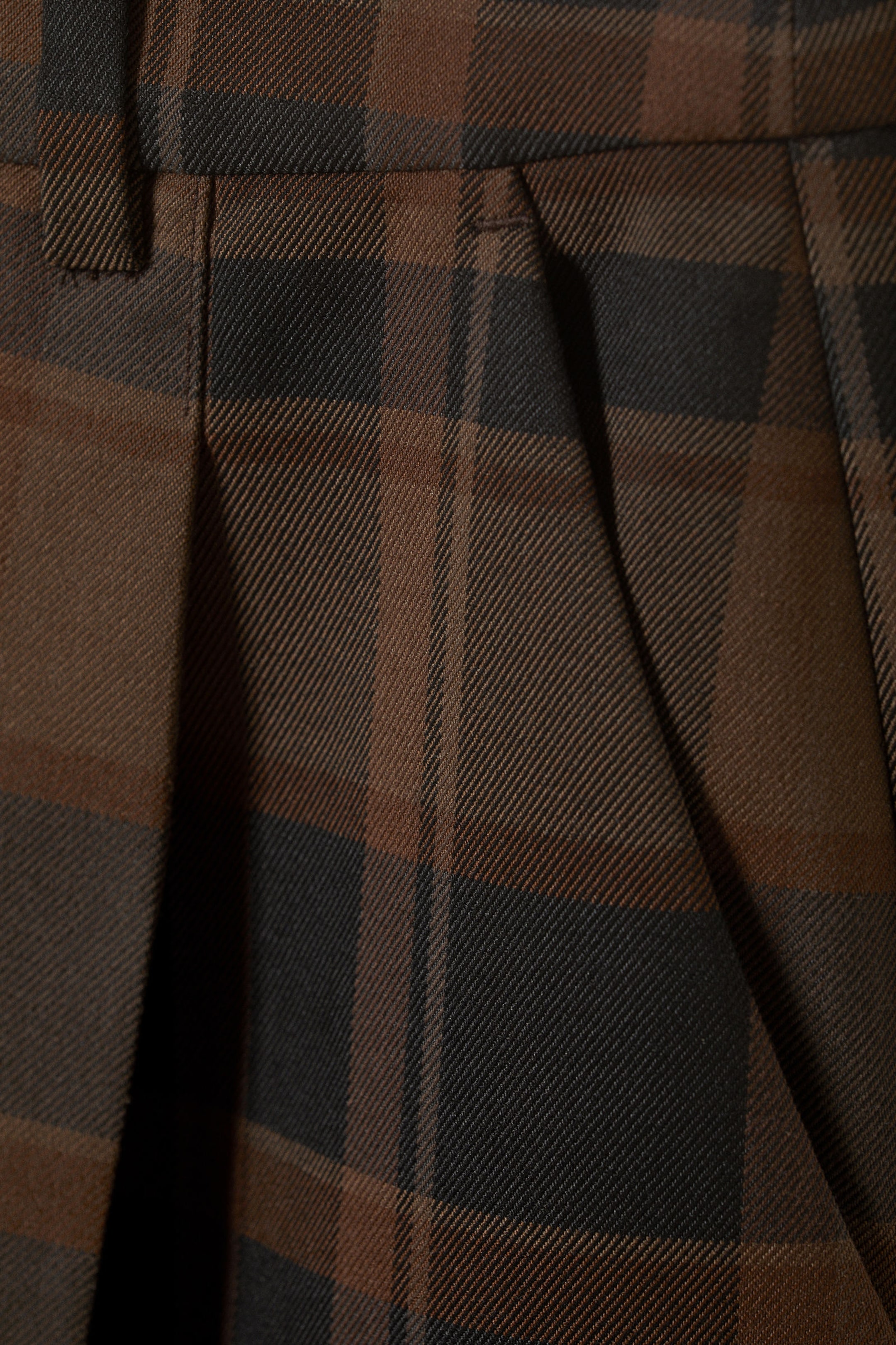 Checked Dark Brown - Knee-length Suiting Shorts - 4