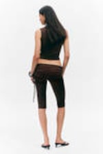 Dunkelbraun - Geraffte Capri-Leggings mit niedrigem Bund - 3