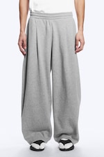 Grau meliert - Weite Sweatpants mit Bundfalten - 1