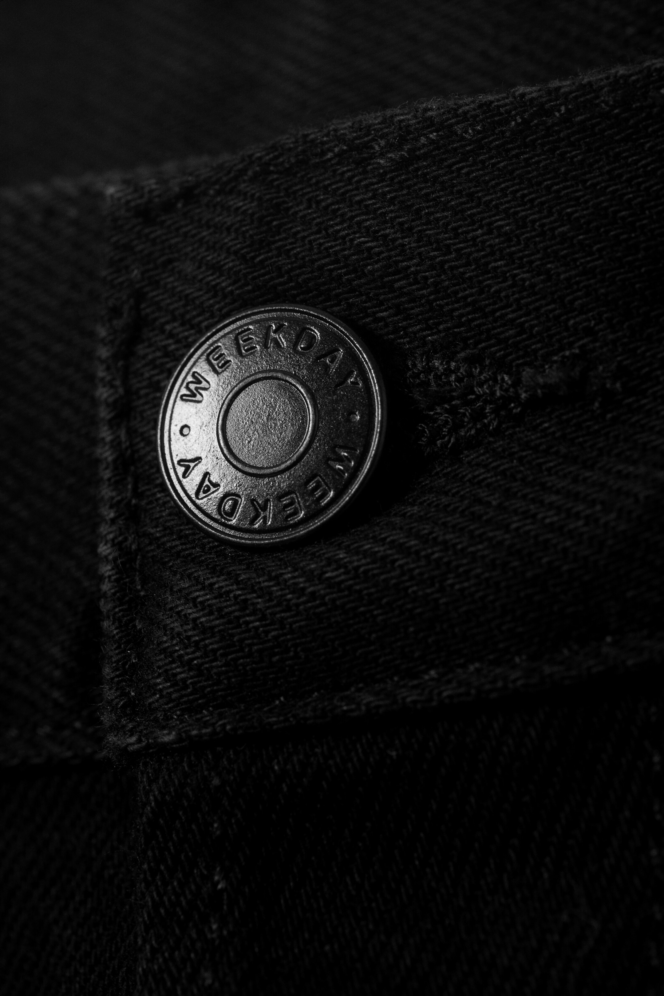 Visualizza immagine più grande: Jeans Sphere a vita bassa con straight leg e loose - Lavaggio nero – Nero - UOMO | H&M IT 7