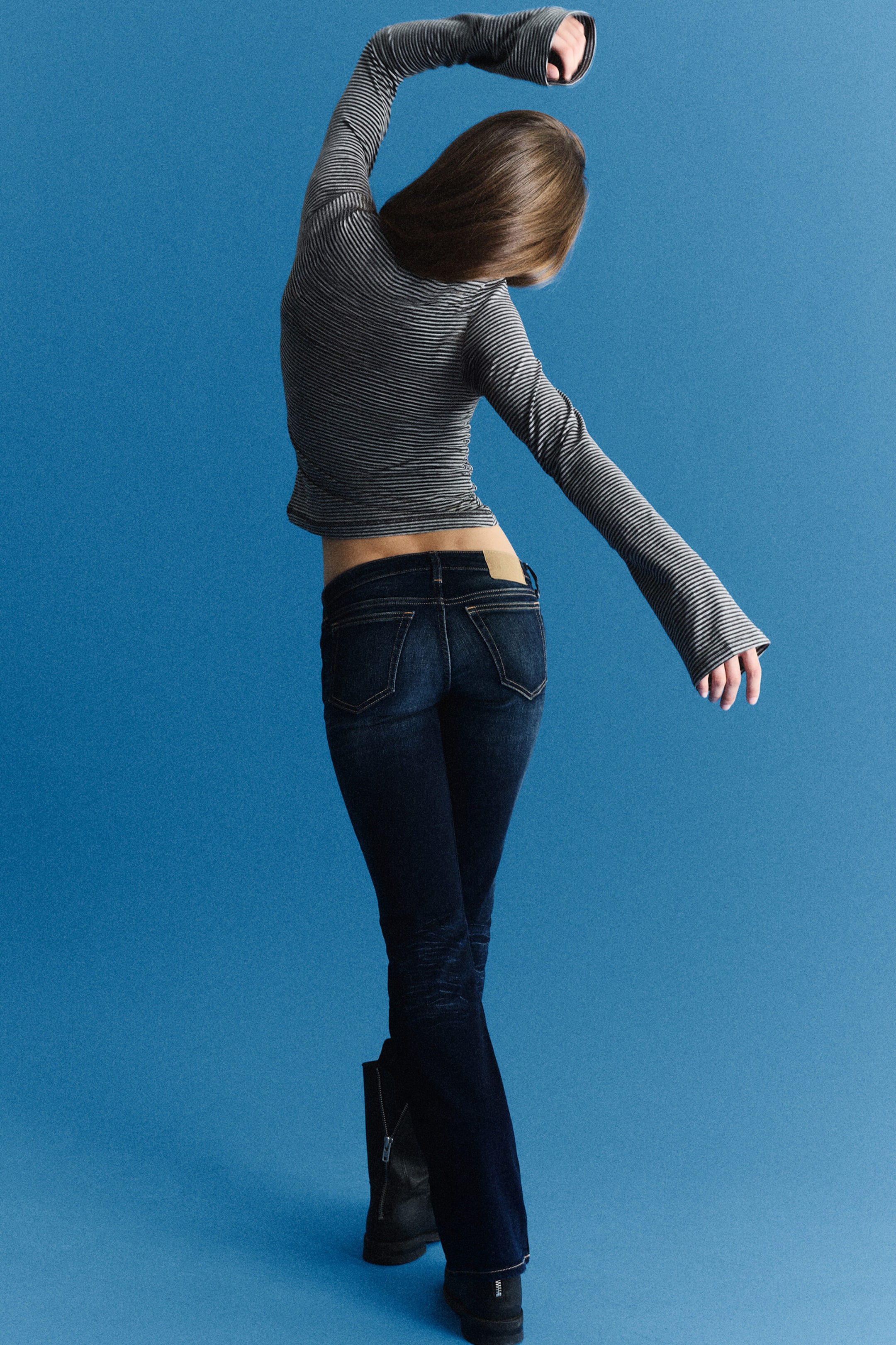 Storm Blue – mørkeblå - Luna smal jeans med lavt liv og bootcut - 7