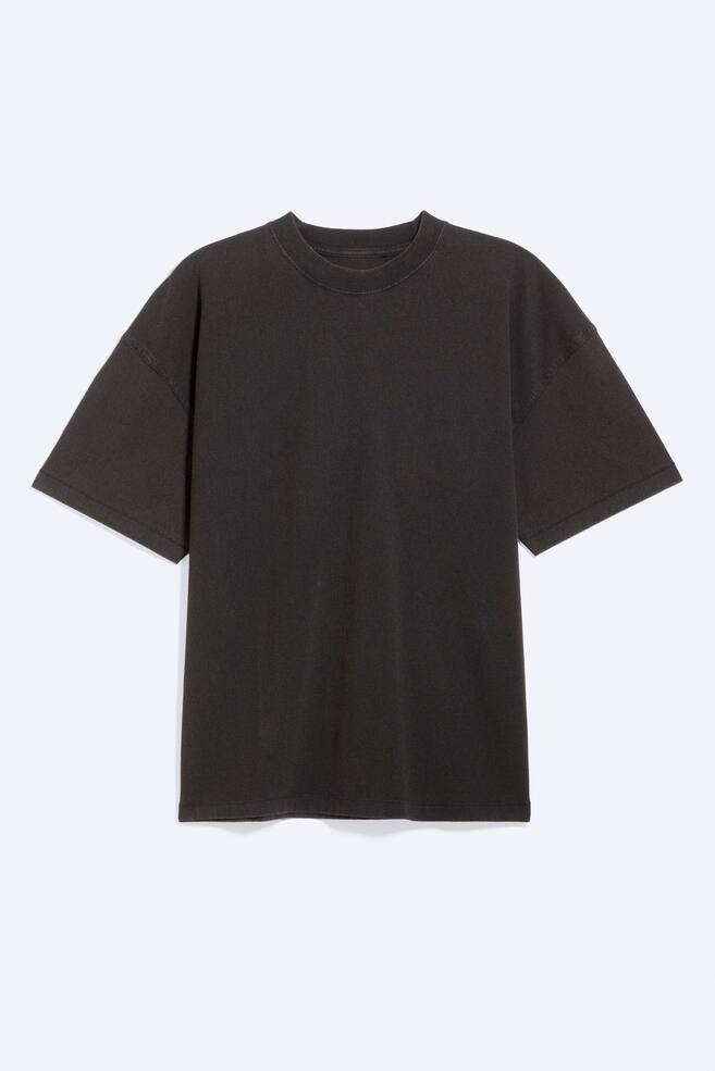 Oversized T-Shirt im kastigen Fit - Gewaschenes Schwarz/Weiß/Lila gestreift/Gewaschenes Dunkelbraun/Weiß/Helles, staubiges Khakigrün - 1