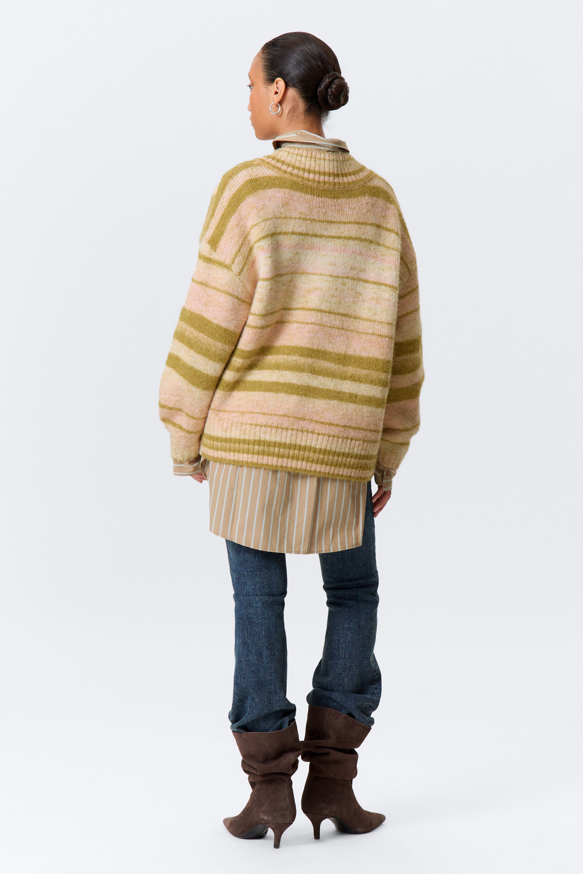 Striped Yellow - Oversized Knitted V-neck Sweater - 2