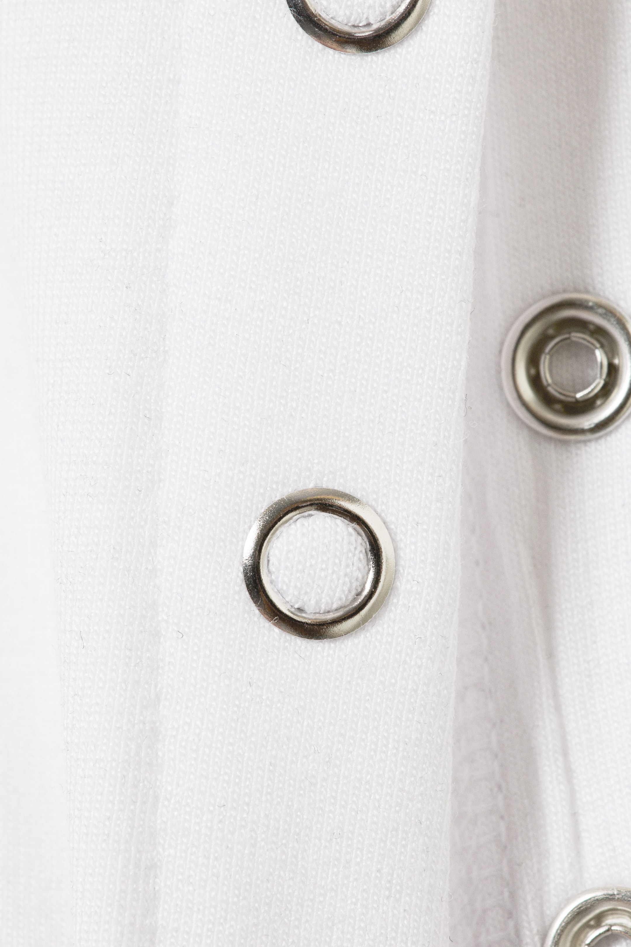 Weiß - Figurbetontes Top mit Stehkragen und Druckknöpfen - 4