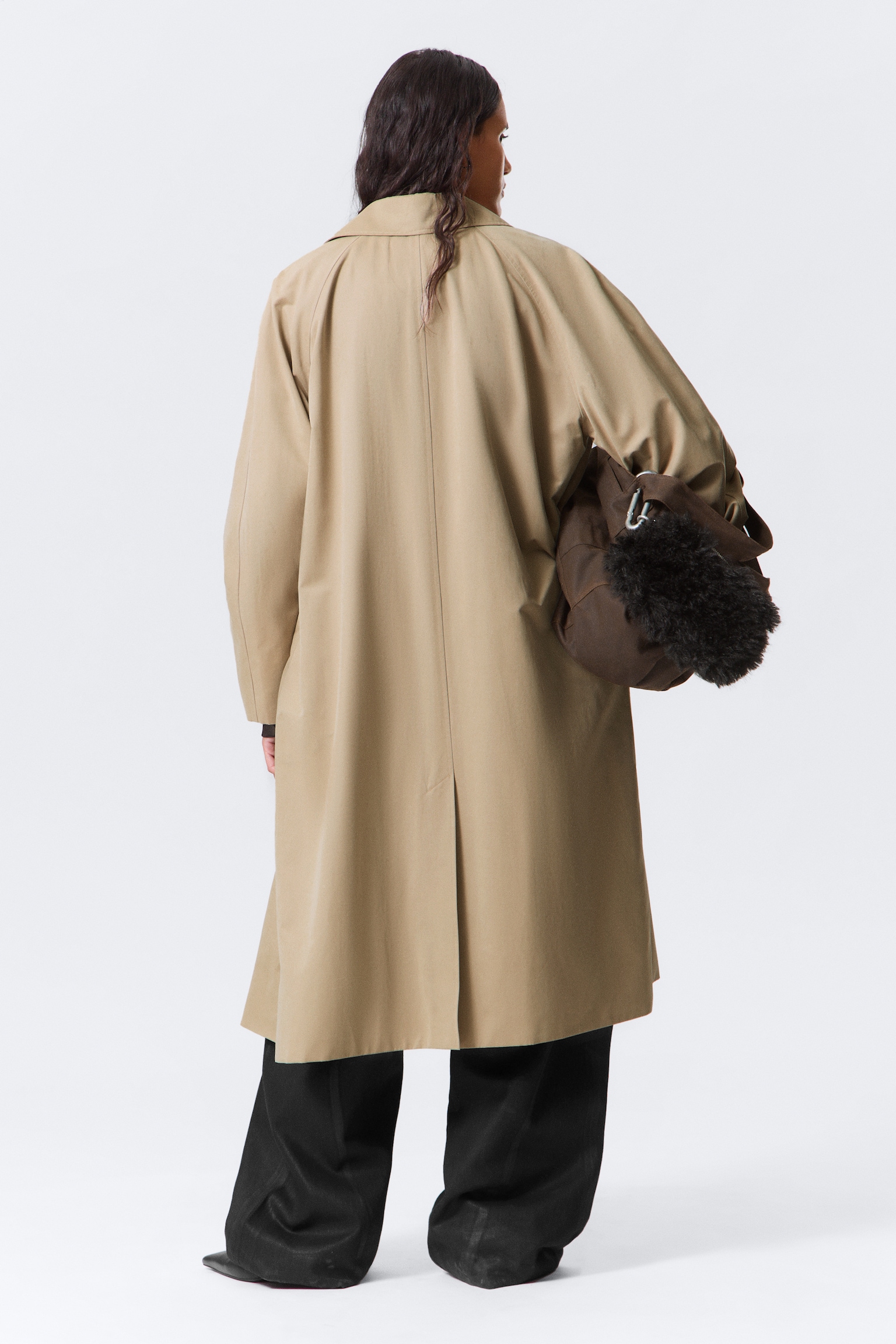 Enkeltradet kørefrakke i oversize - Beige - 7