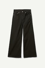 Fast Schwarz - Jeans Ace mit hohem Bund - 0
